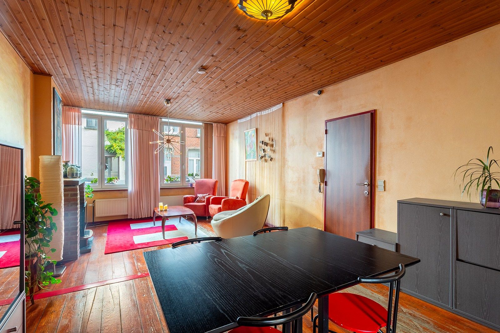 Op te frissen woning op top locatie  foto 2