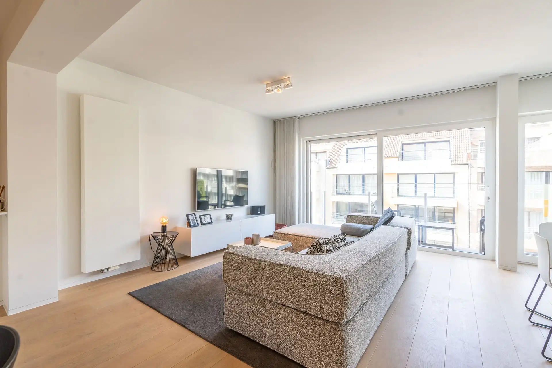 Prachtig lichtrijk appartement met 3 slaapkamers gelegen nabij het Rubensplein te Knokke foto 9