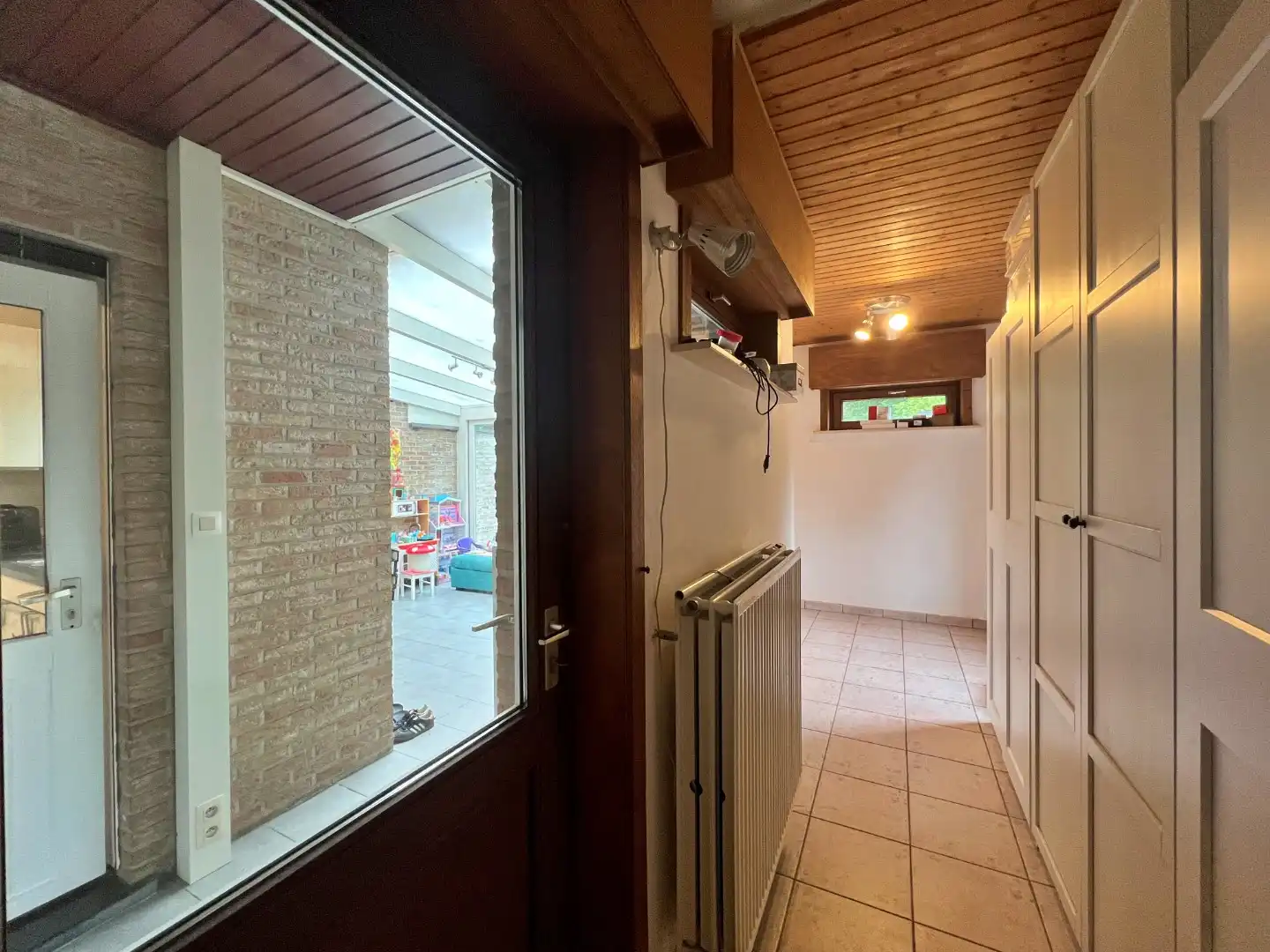 🏡 Halfopen woning met 3 slaapkamers en garage te huur in Mariakerke (Gent) foto 10