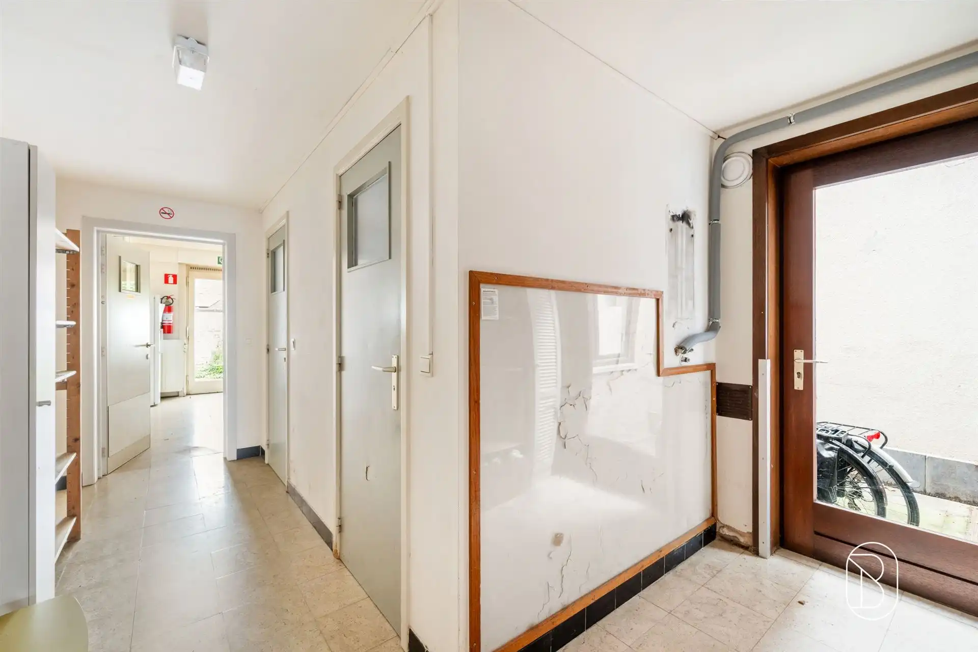 Opbrengsteigendom met 7 studentenkamers foto 17