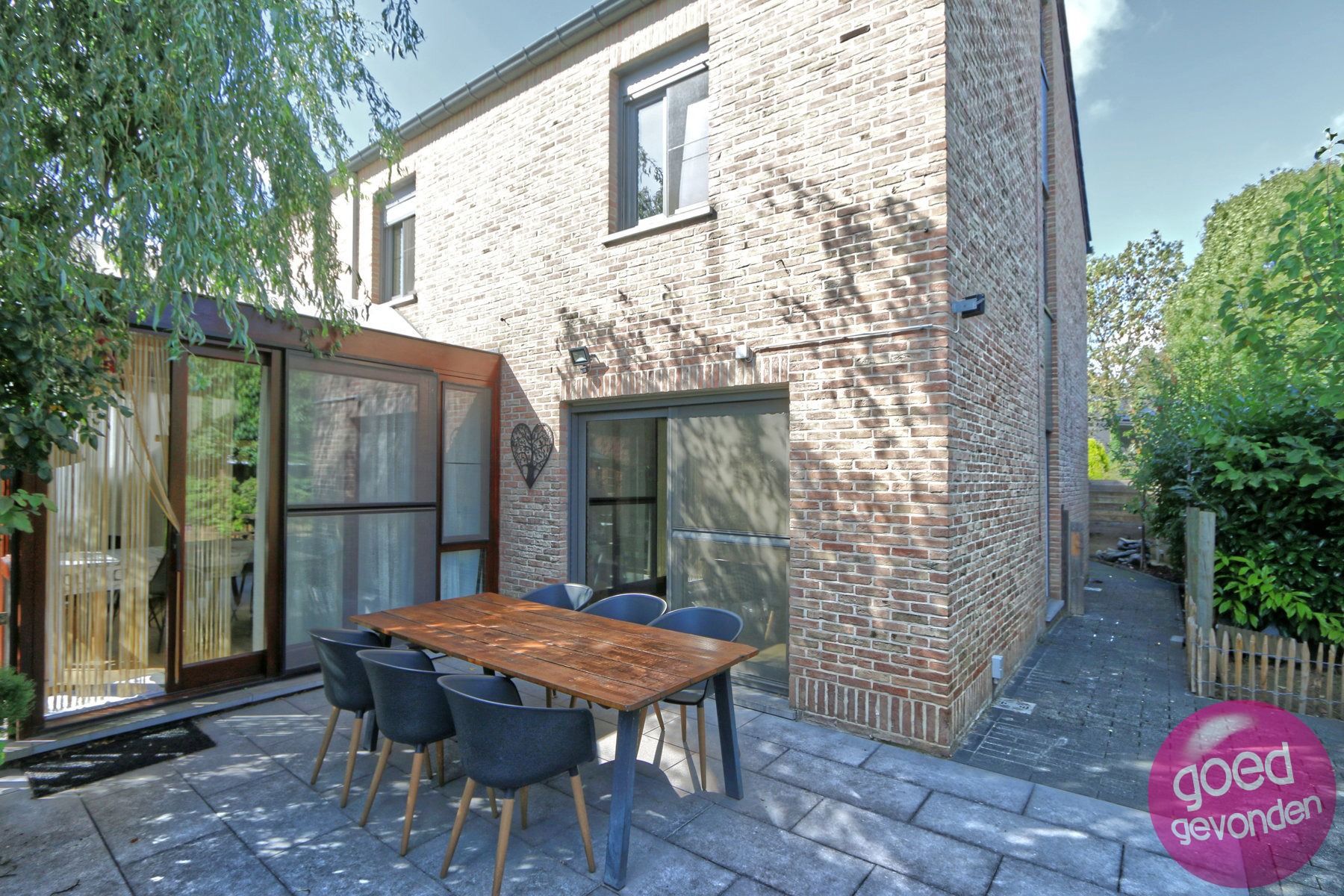 HOB -5 SLK - TUIN - TERRAS - GARAGE - CENTRAAL - RUST foto 18