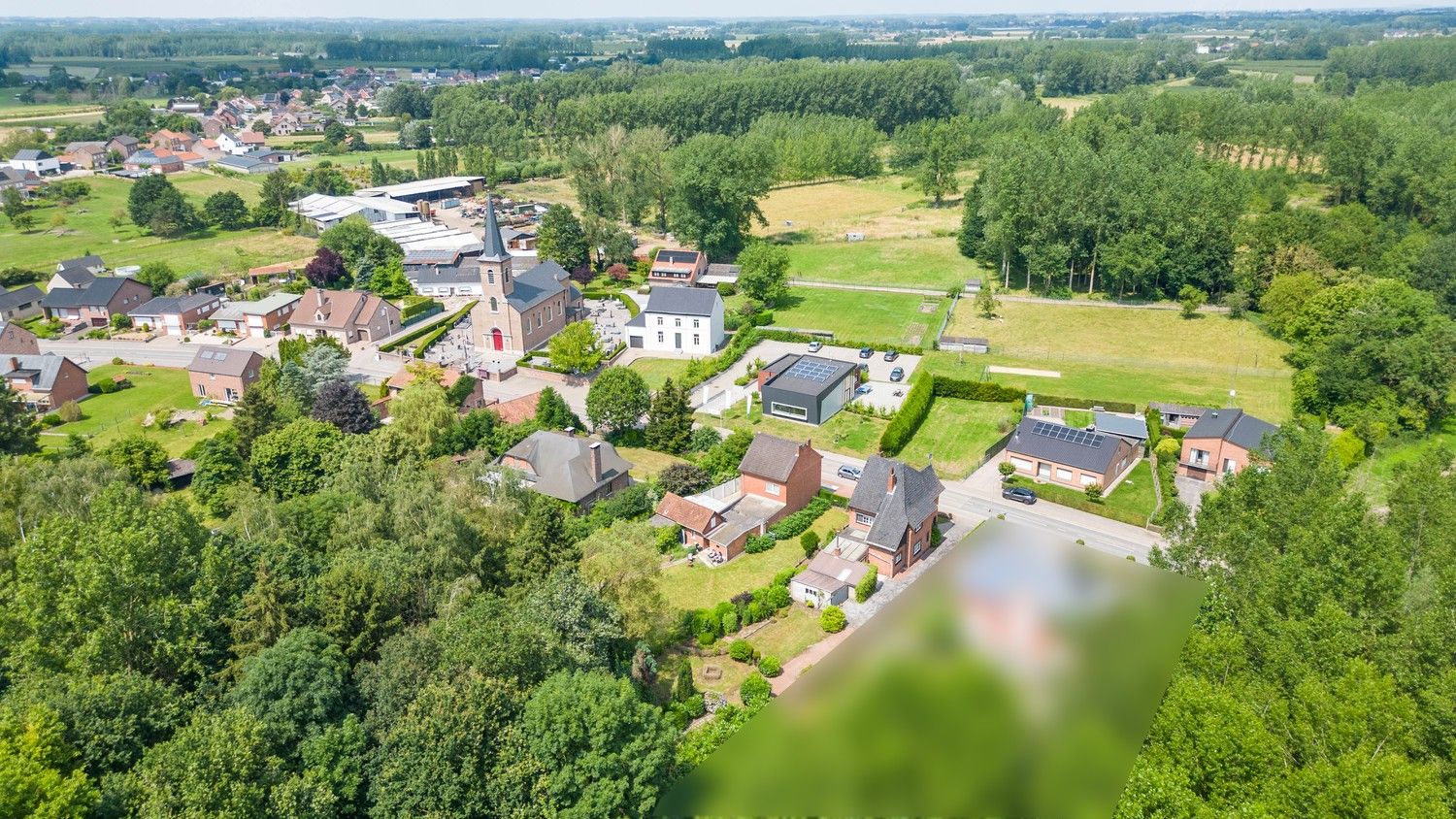 Zeer verzorgde woning met 3 slaapkamers omringd door groen foto 19