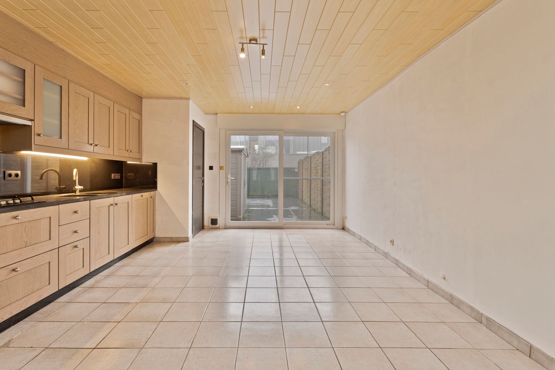 Rustig gelegen woning met stadstuin in 'Ons Dorp'! foto 6