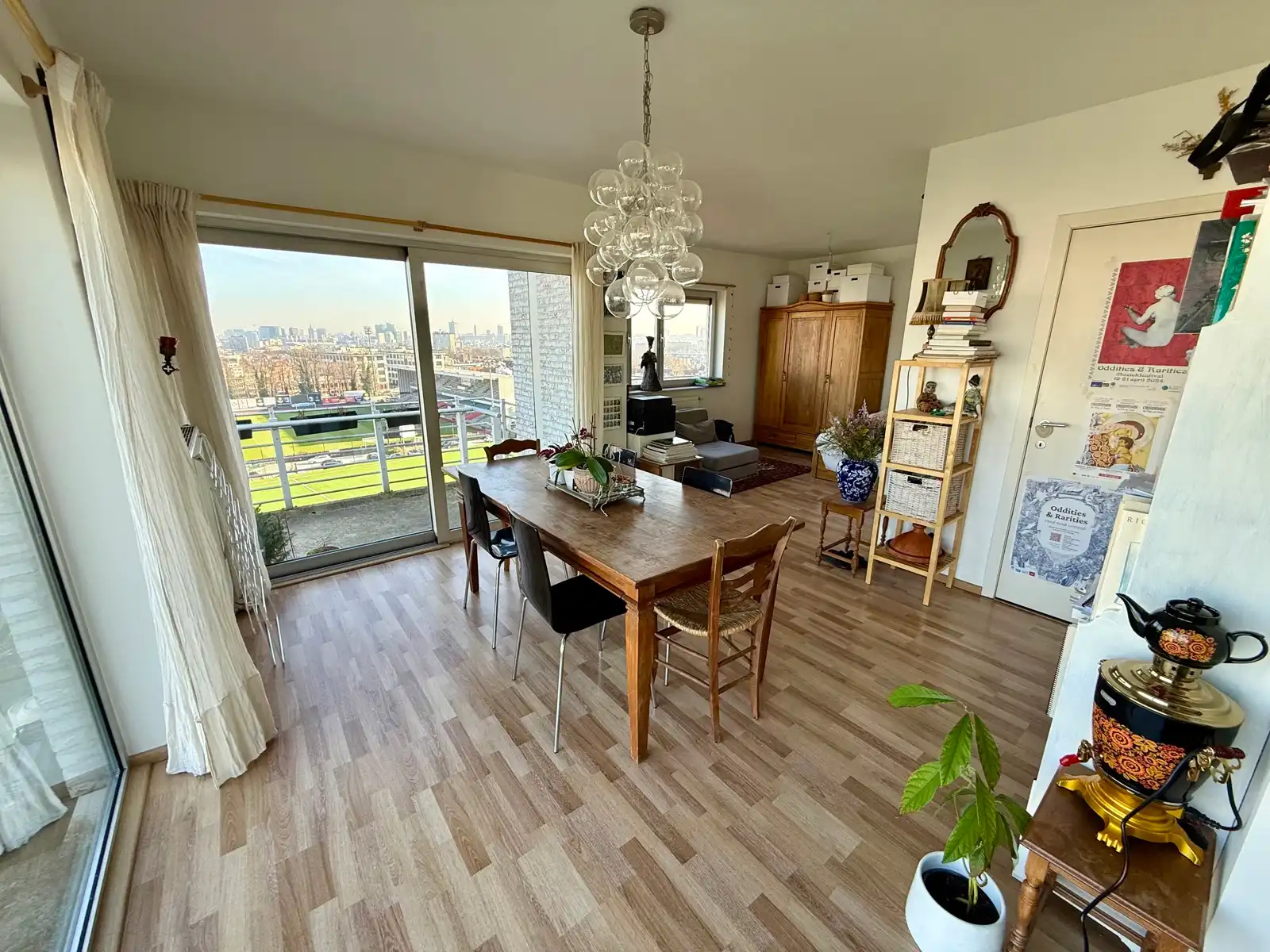 Studio met uniek verzicht en terras op toplocatie  foto {{pictureIndex}}