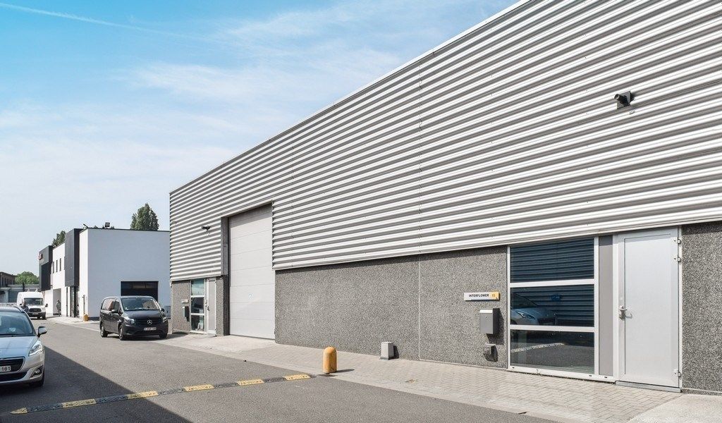 Magazijn te huur in GRUPO Bedrijvencentrum in Lokeren foto 5