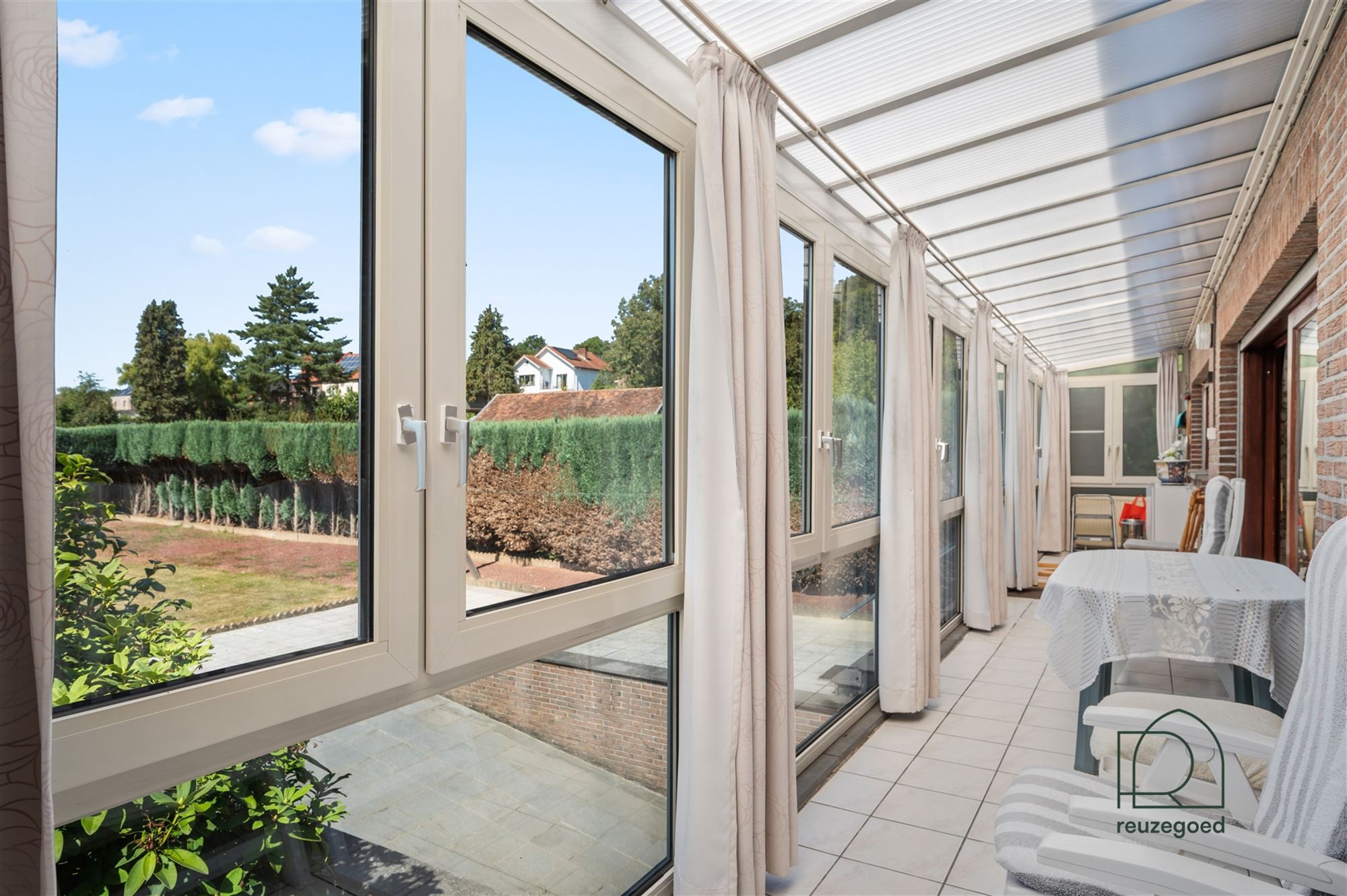 Charmante gelijkvloerse villa in Korbeek-Lo met ruime tuin en onderkeldering foto 8
