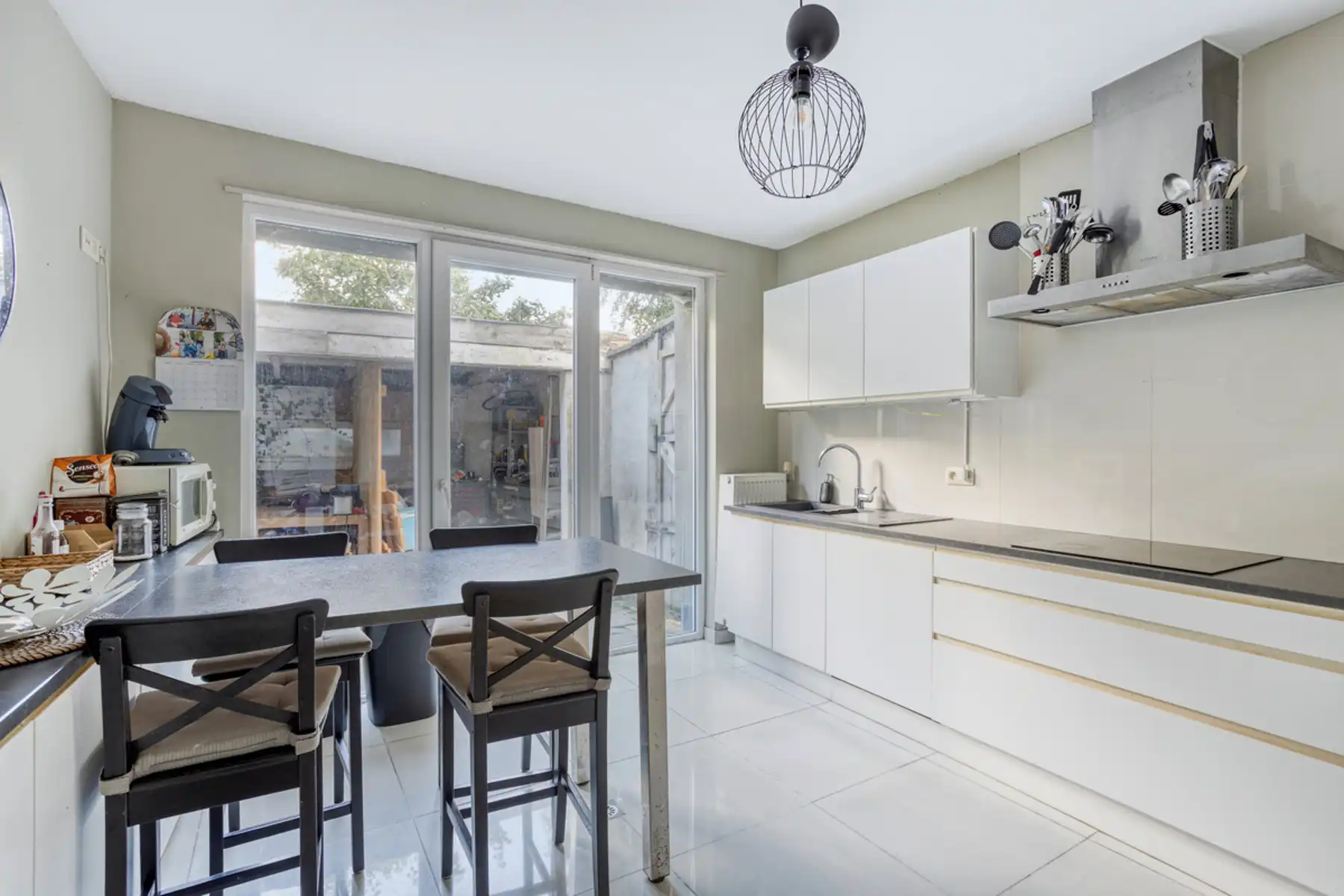 Ruime halfopen bebouwing op een strategische locatie. foto 7