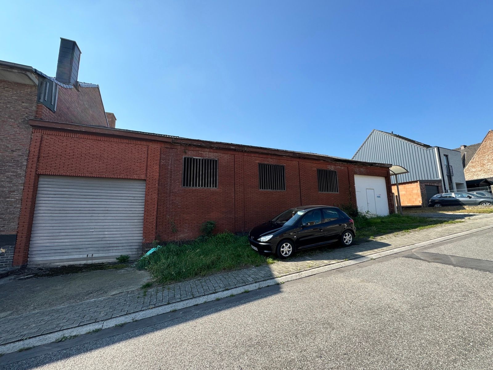 Loods van 257m² op perceel grond van 5a 6ca foto 3