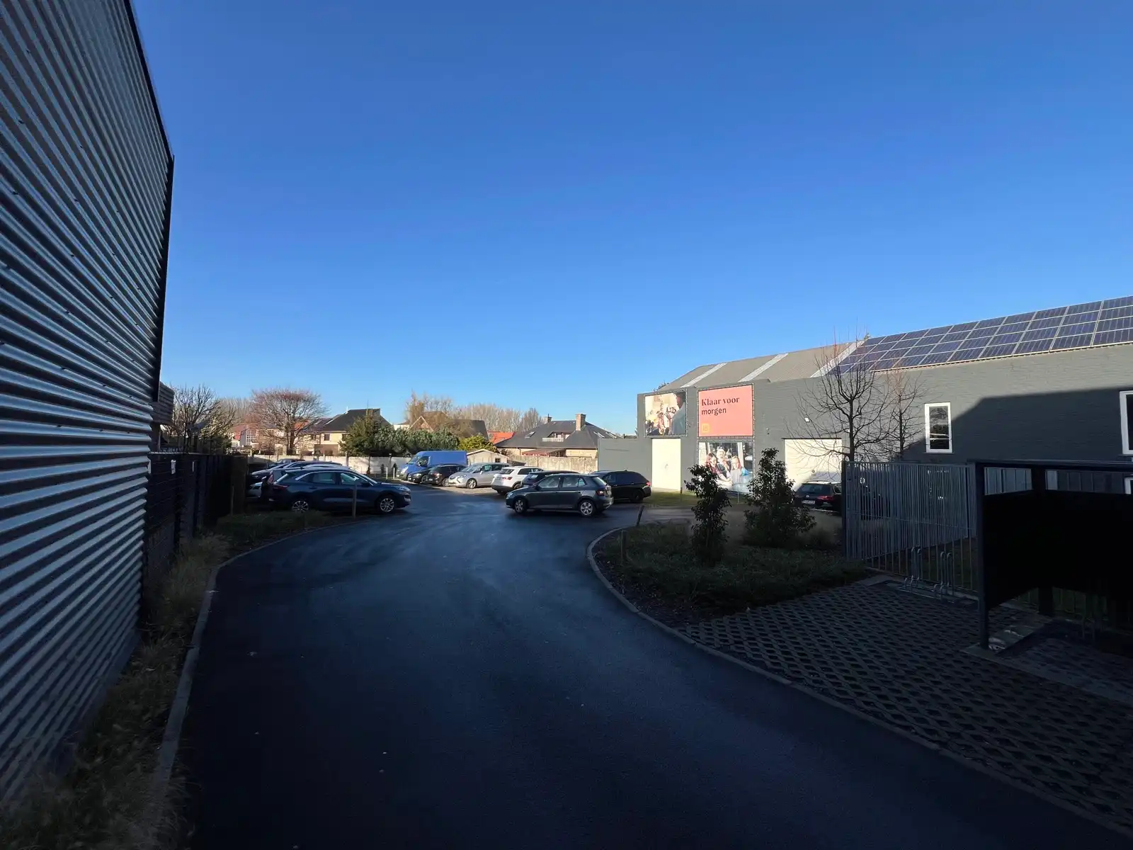 Opslagloods met kantoorfunctie. foto 32