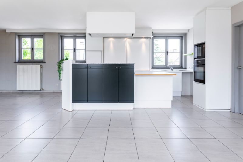 Centrum Roeselare : zeer verzorgde opbrengsteigendom te koop nabij centrum en station bestaande uit 6 appartementen-4 woningen en 10 staanplaatsen foto 28