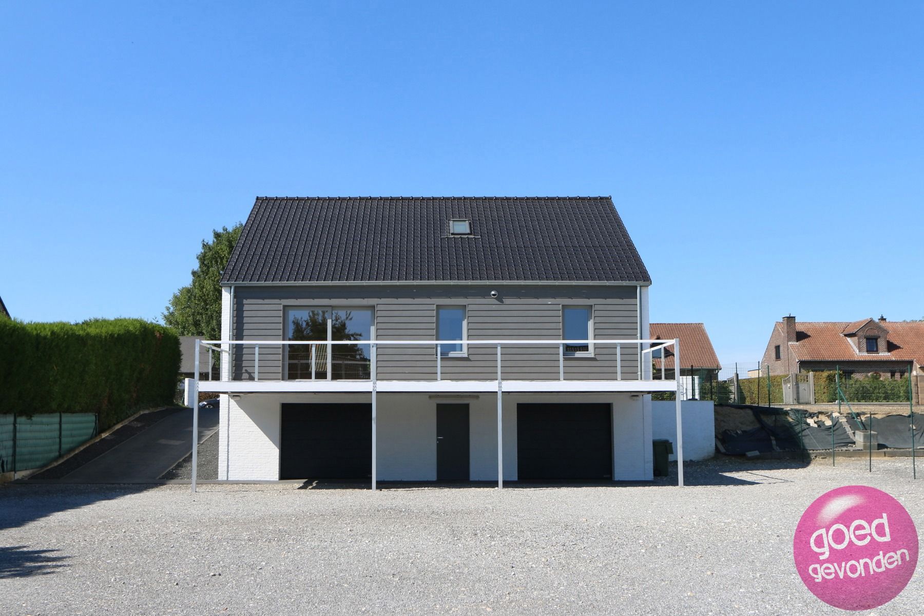 WONING - WERKPLAATS - 4 SLK - 2 GARAGES - TERRAS - TUIN foto 22