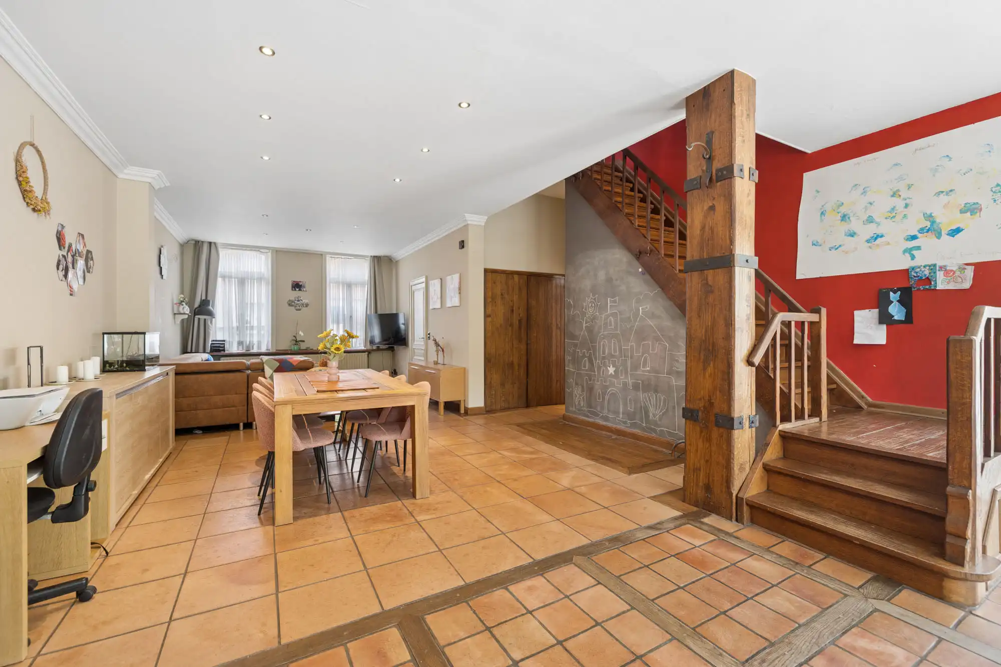 Instapklare woning met 3 slaapkamers en grote tuin foto 7