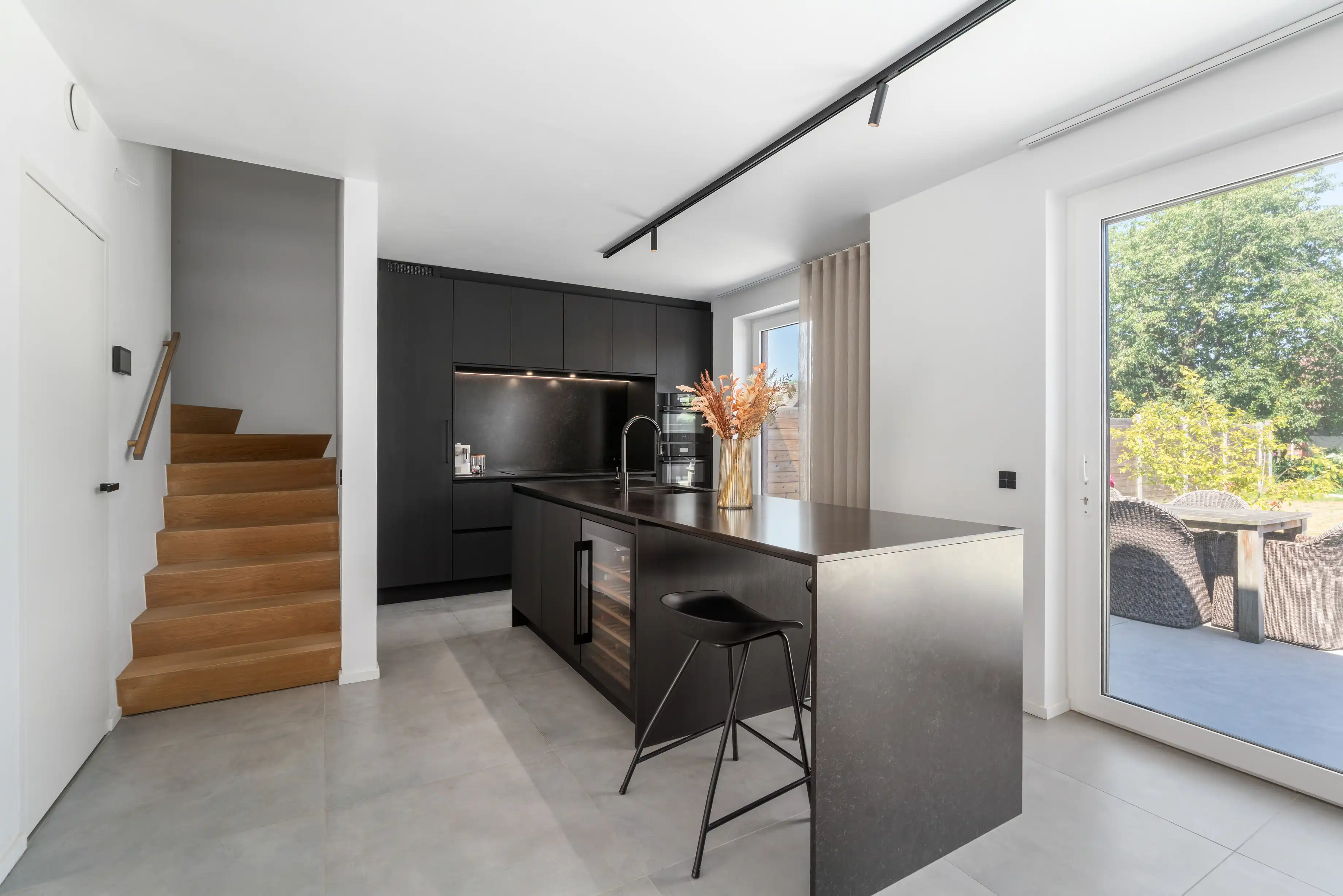 Instapklare 3-gevelwoning met luxe afwerking foto 5