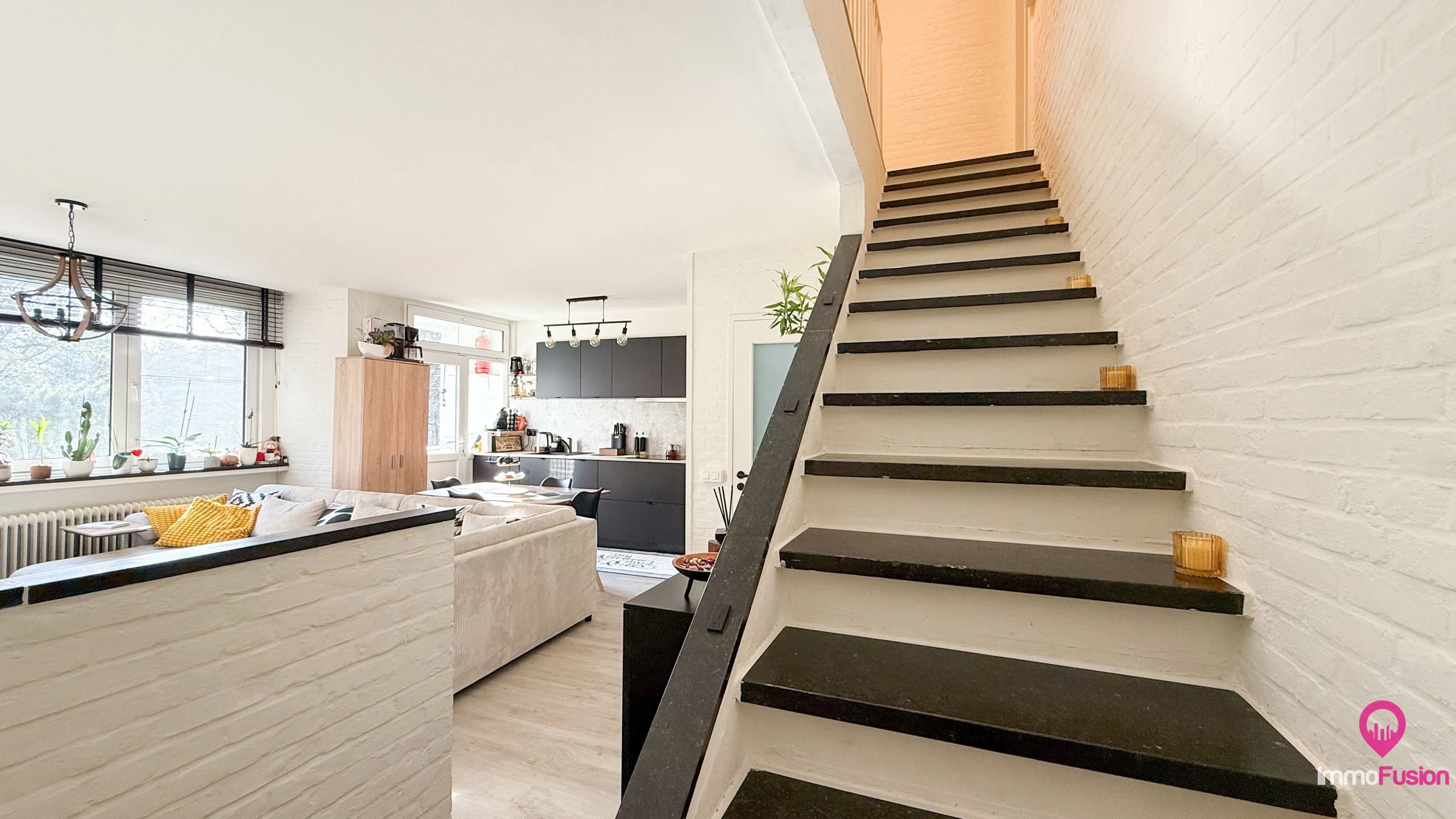 Ruim instapklaar Duplex appartement met 2slpks en goede EPC! foto 16