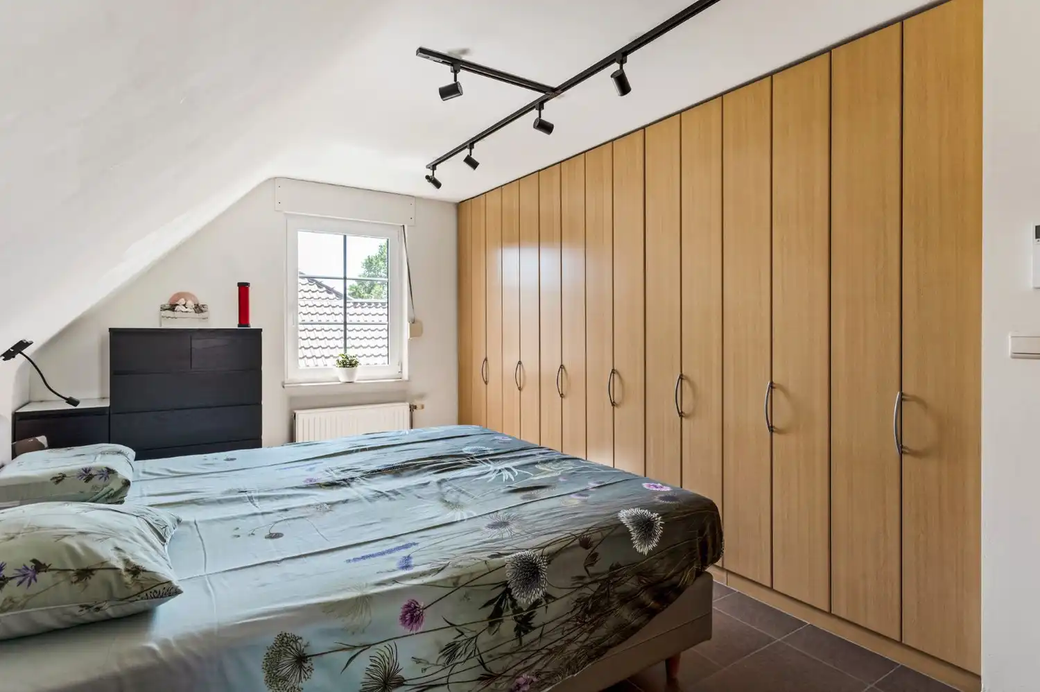 INSTAPKLARE EN ENERGIEZUINIGE WONING OP PERCEEL VAN 1.383 m²! foto 13