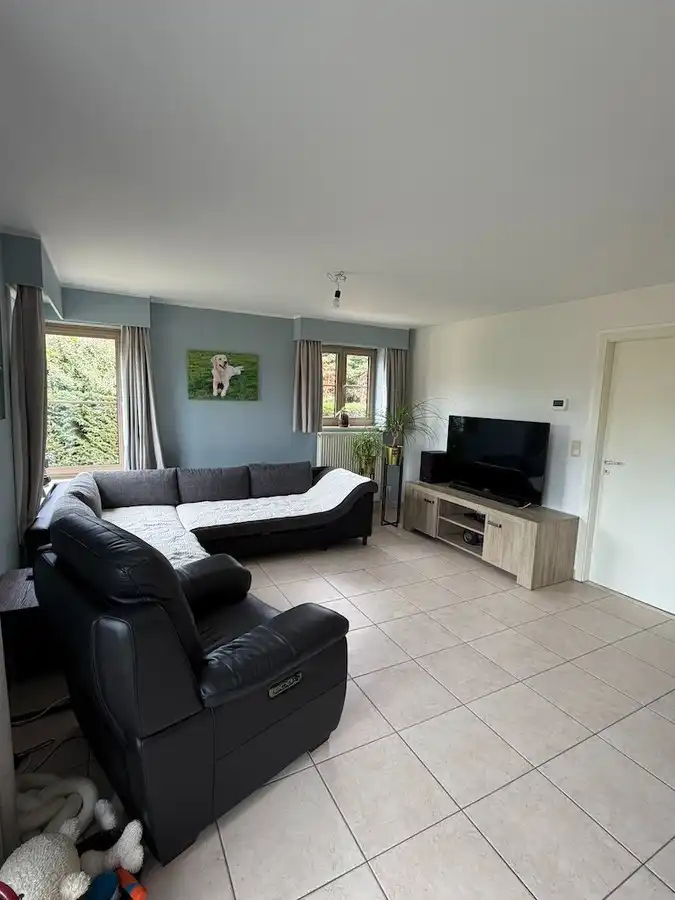Rustig gelegen 2 slaapkamer appartement in een geliefde wijk te Wilrijk foto 3
