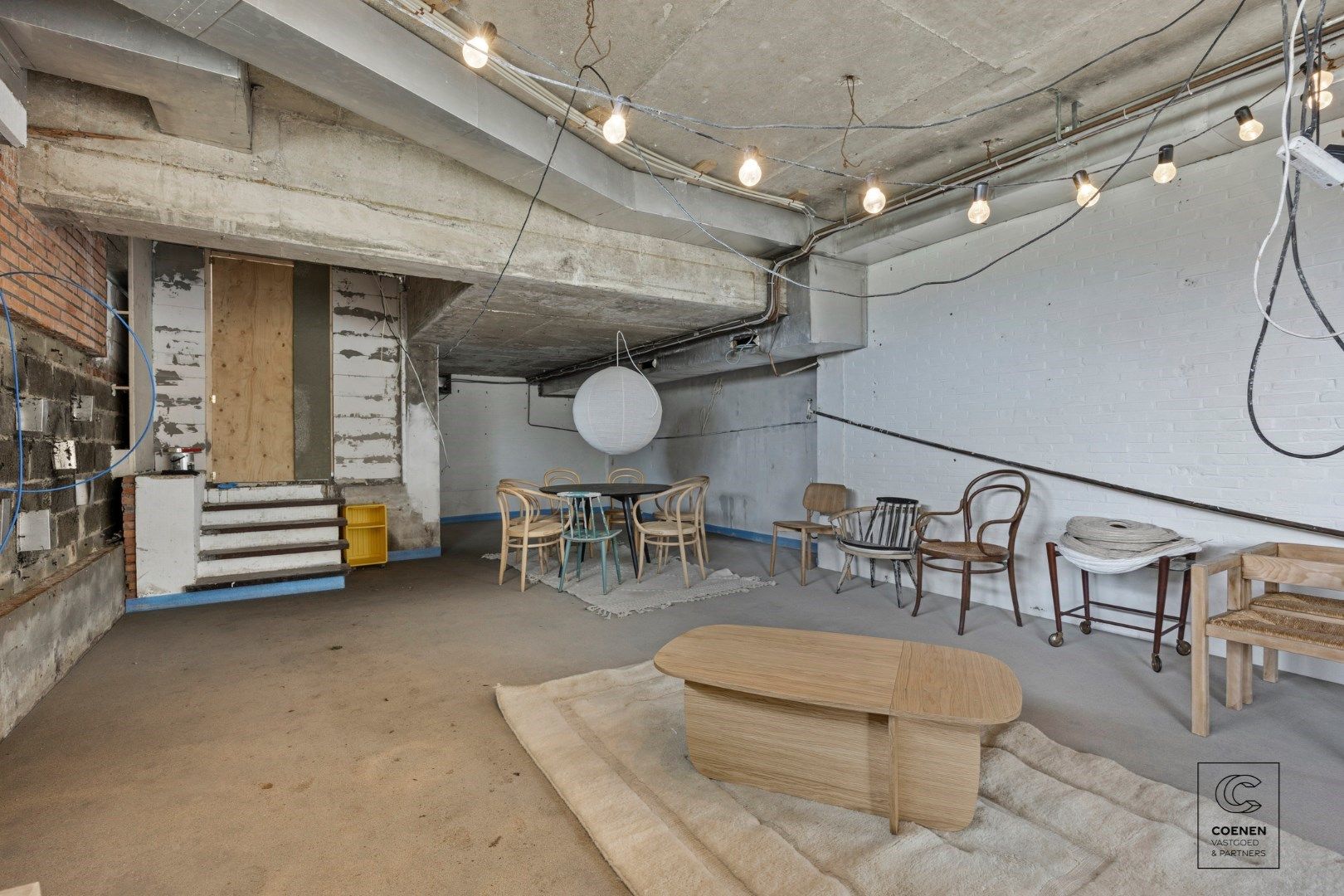 Verder te renoveren villa met een bew opp van 400m² op 5500m² grond op een schitterende ligging te Oud-Turnhout. foto 32