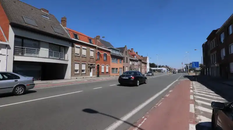 Ruime Duplex met Terras en Tuin te huur in Sint-Andries Brugge foto 17