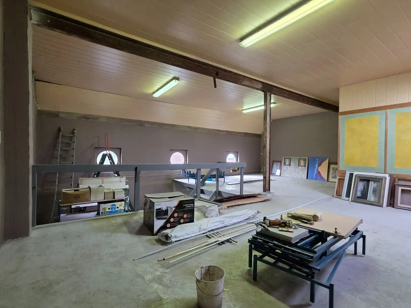 Vlot bereikbaar atelier/opslagruimte te koop foto 25