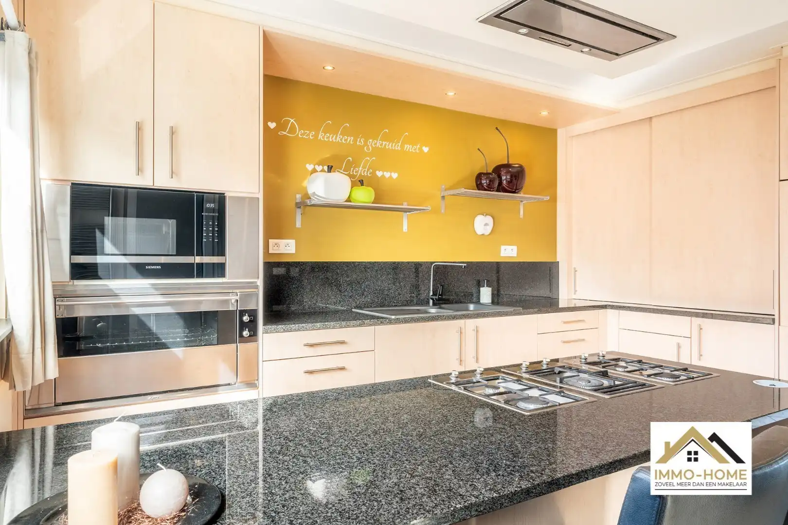 Ruime woning met prachtig uitzicht foto 9