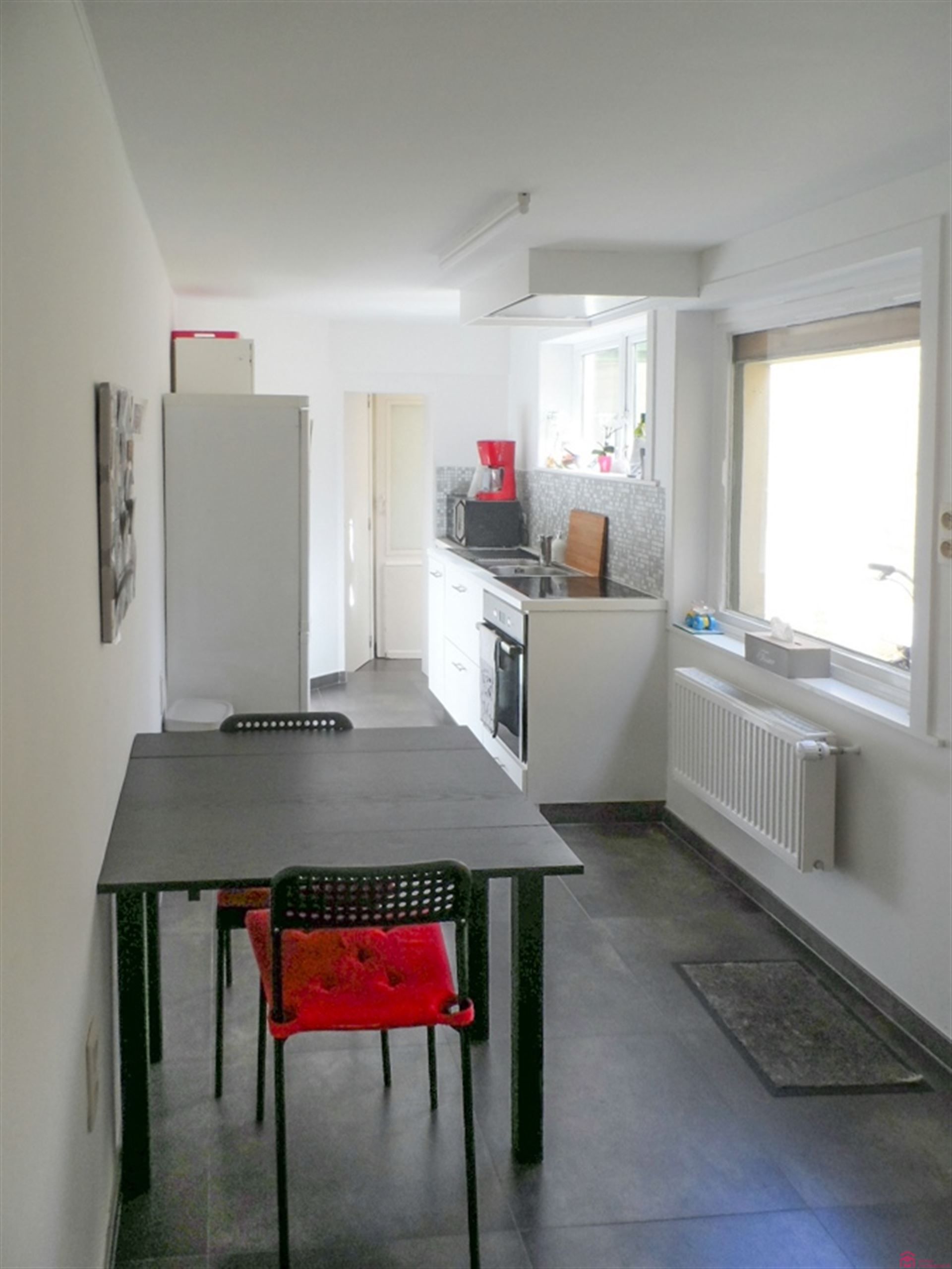 Leuke woning met groot terras foto 9