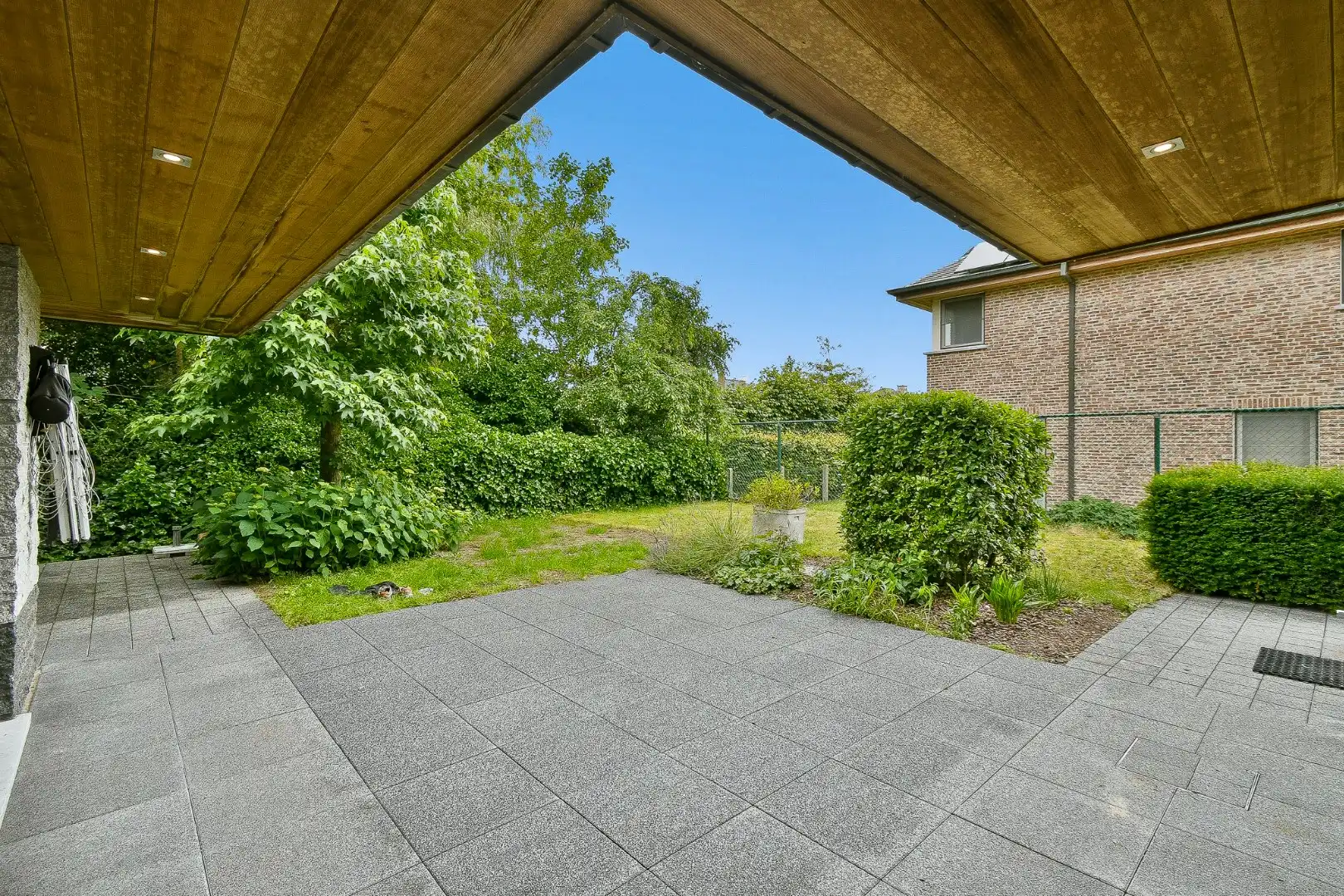 Instapklare alleenstaande woning met 4 slaapkamers op rustige ligging in Koekelare foto 8