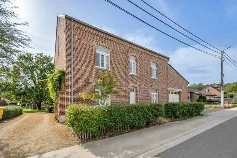 Unieke, energiezuinige herenwoning met karakter op 36are foto 63