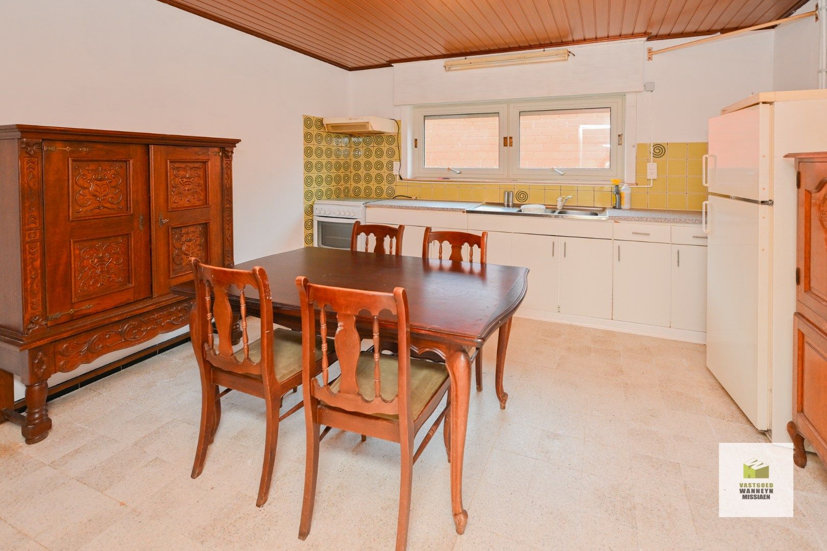 Open bebouwing met een landelijk uitzicht op 2.689m2 foto 9