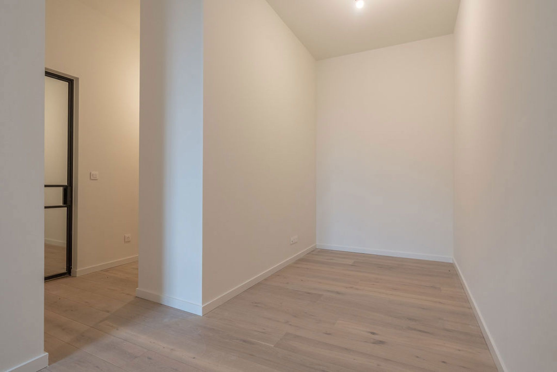 Uniek en instapklaar appartement van 131 m² op top ligging! foto 13