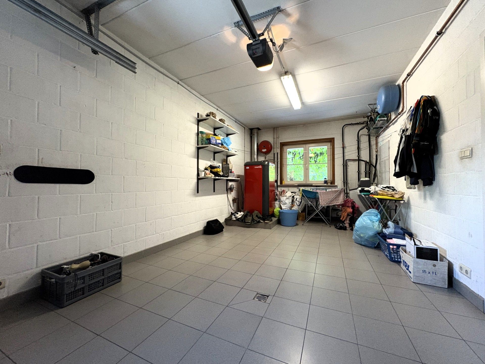 Rustig gelegen, alleenstaande woning met prachtige tuin foto 19