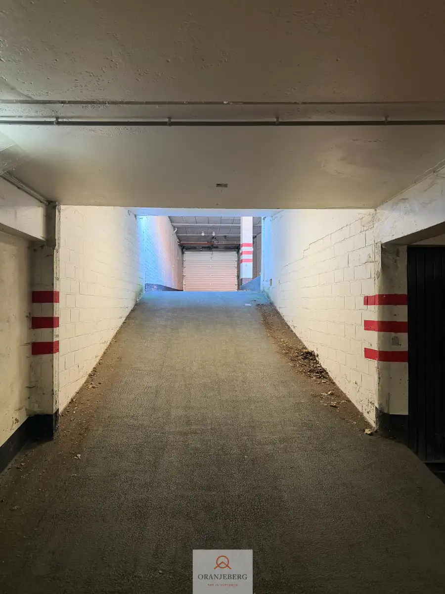 Garagebox Coupure Links, Gent foto 8