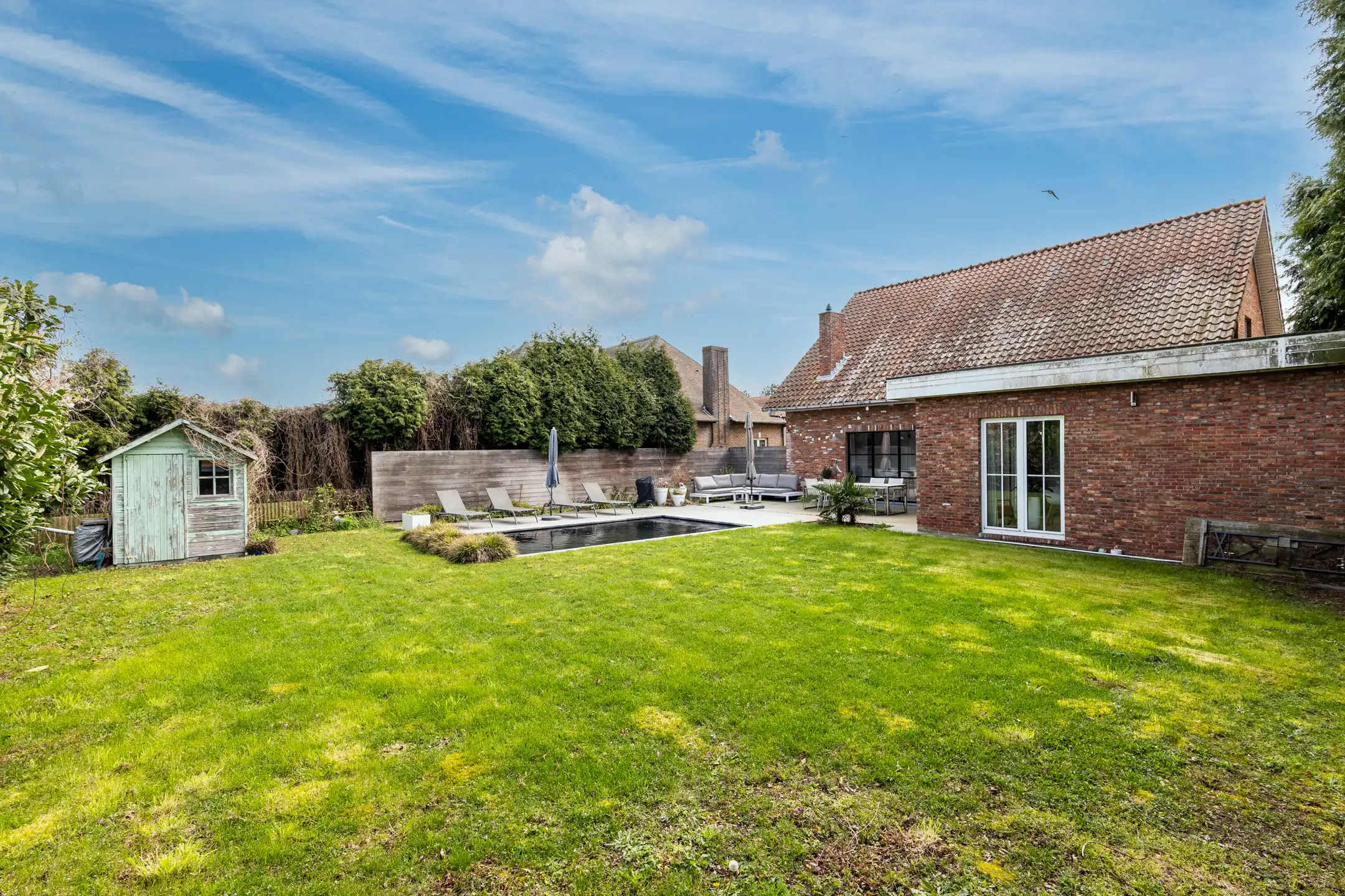 Instapklare, rustig gelegen woning met zwembad op 712m² foto 20