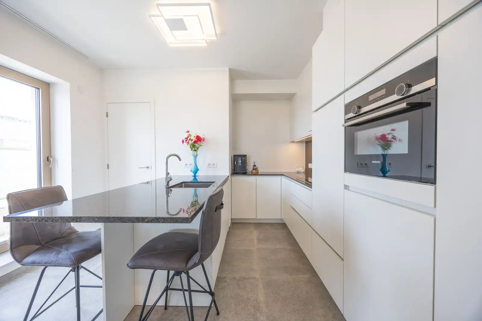 Exclusief appartement met 2 slpk, zonnig leefterras én open zicht foto 3