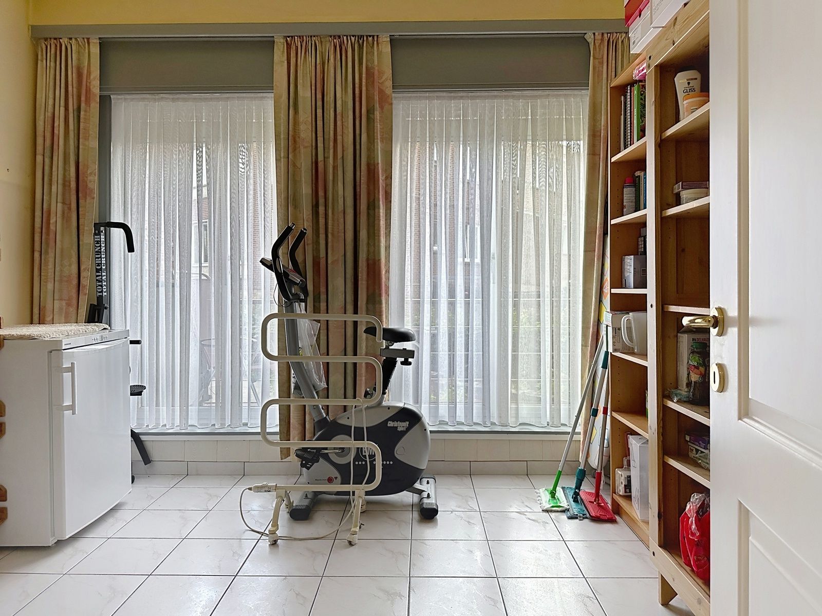 Instapklaar gelijkvloersappartement met terras en centrale ligging foto 19