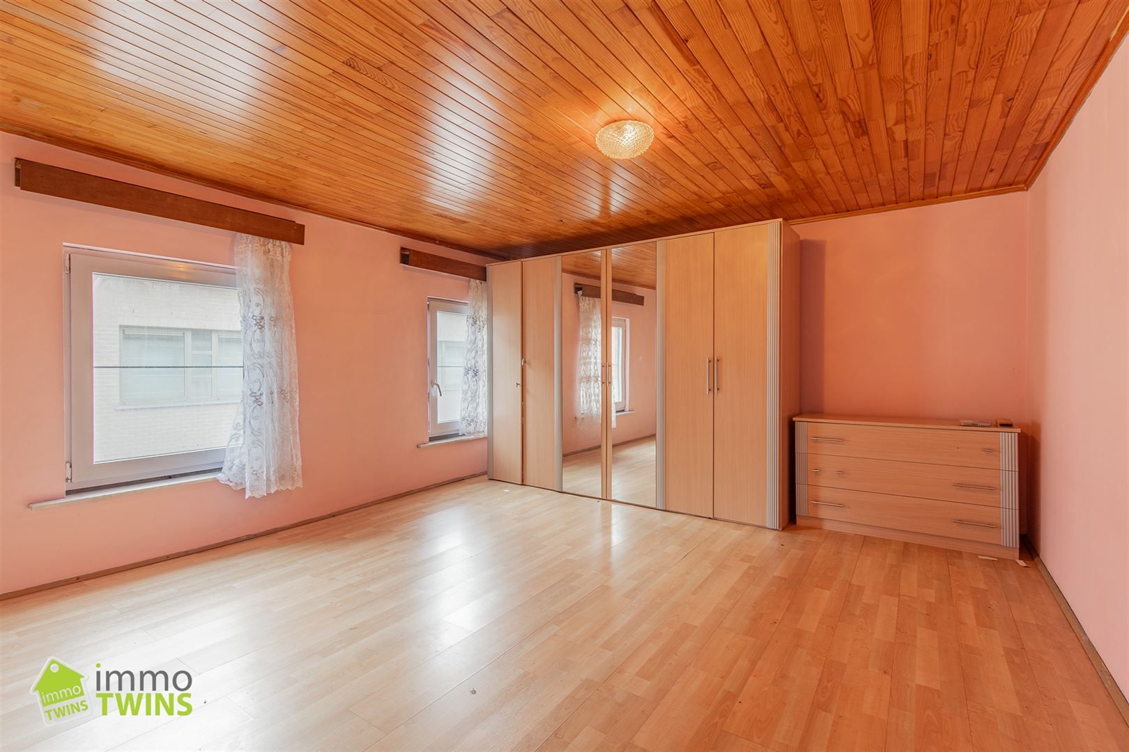 Gezinswoning met 3 slpks (4 mog.) in het centrum van Hamme foto 7