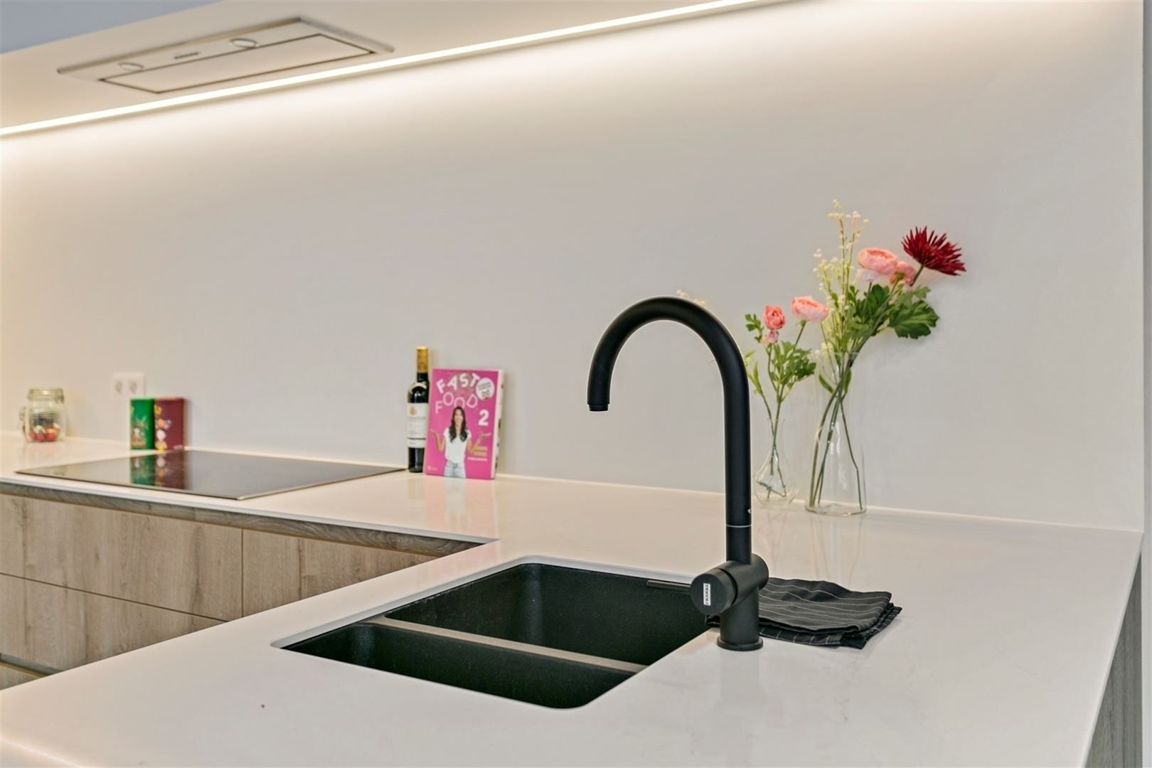 Unieke woning met garage in historisch centrum van Antwerpen foto 7