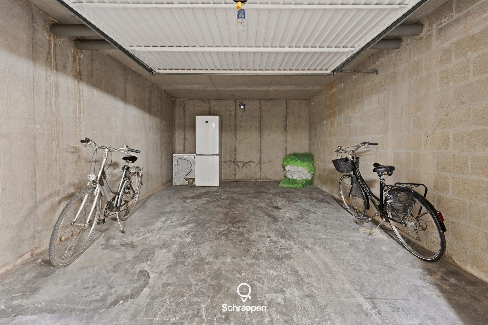 Instapklaar appartement met 2 slpks en garage op wandelafstand van centrum-Zonhoven! foto 18