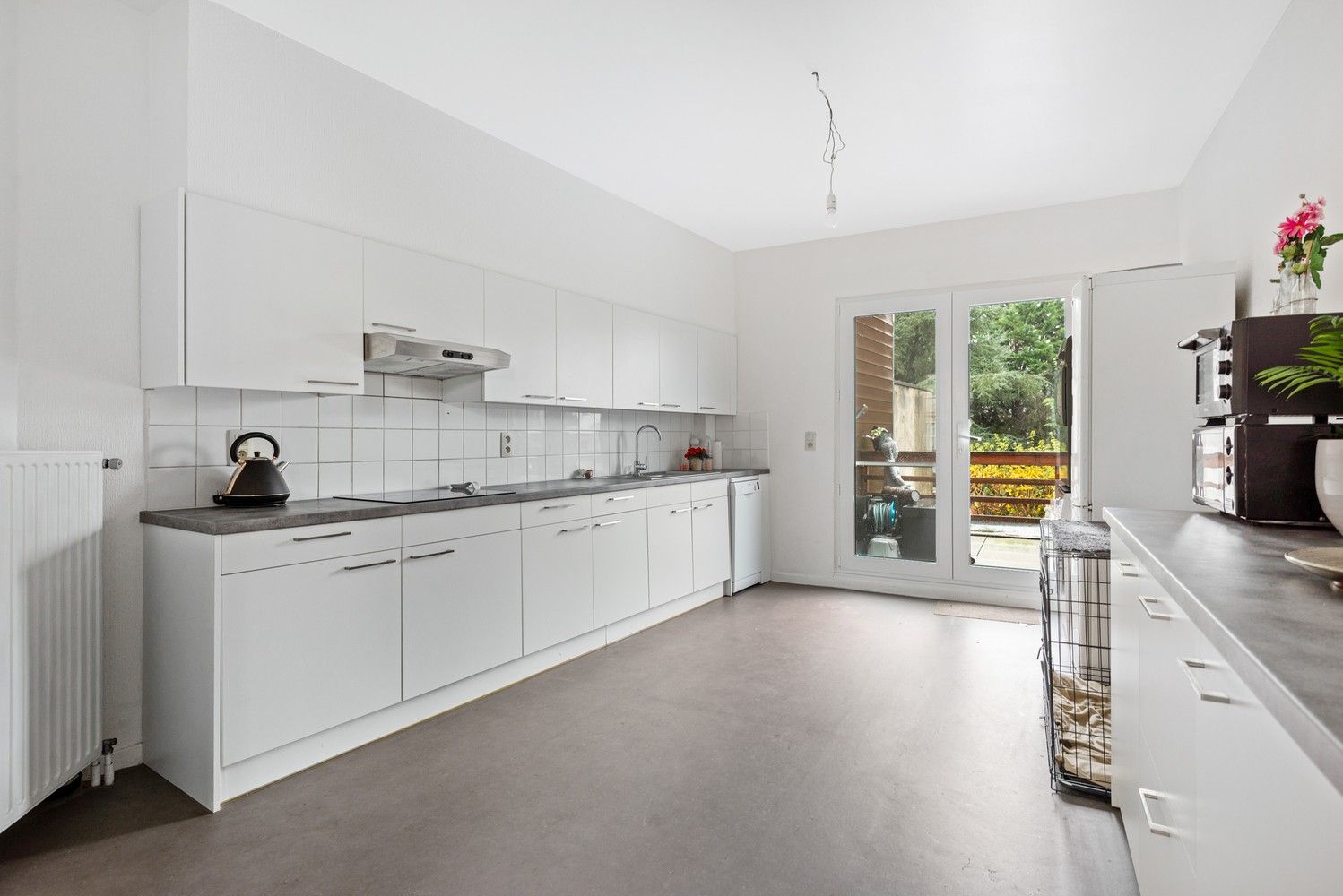 Opbrengsteigendom (praktijk + 2 appartementen) in Wijnegem centrum te koop! foto 9