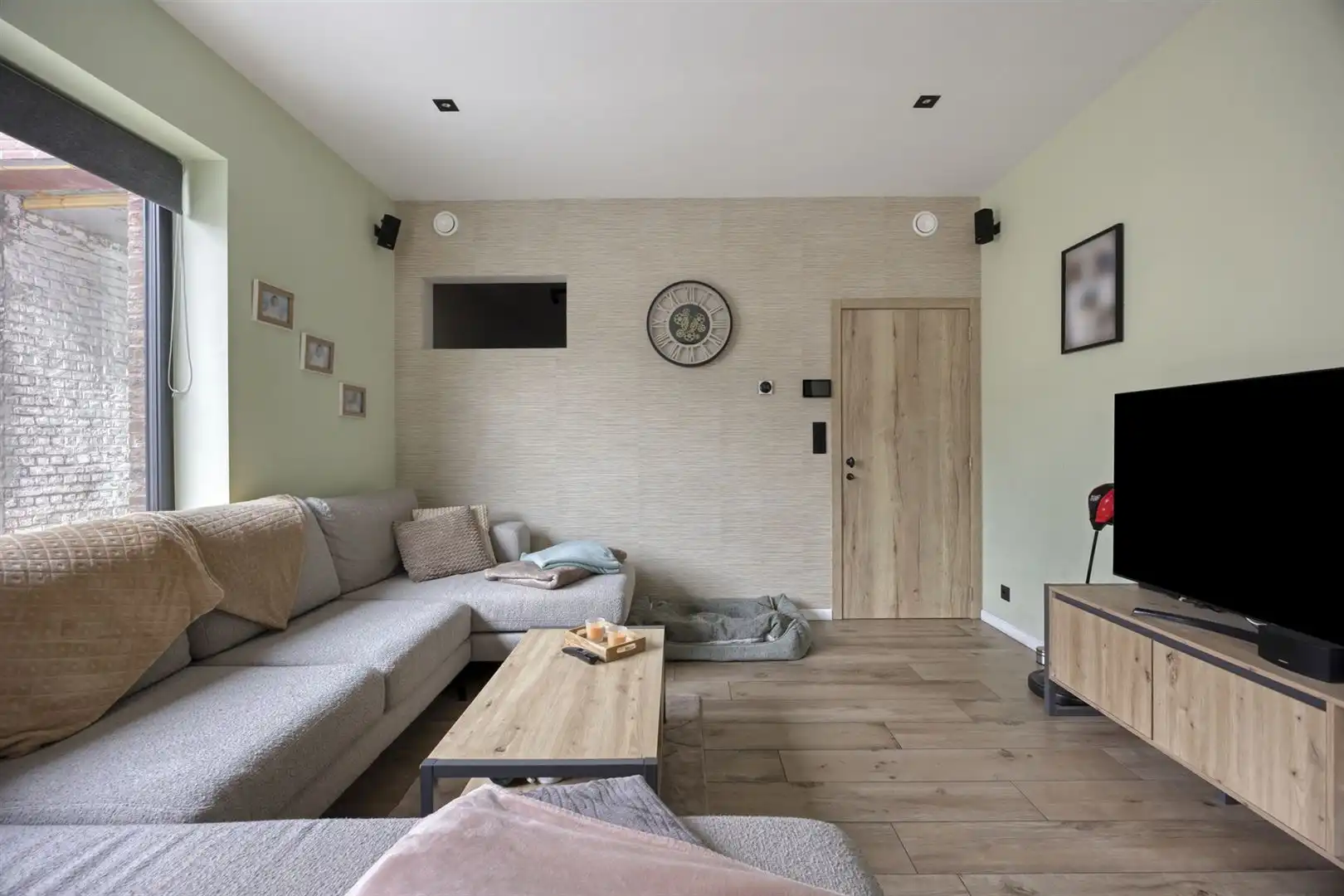 uitzonderlijke eigendom met garage en grote tuin (2287 m²) foto 4