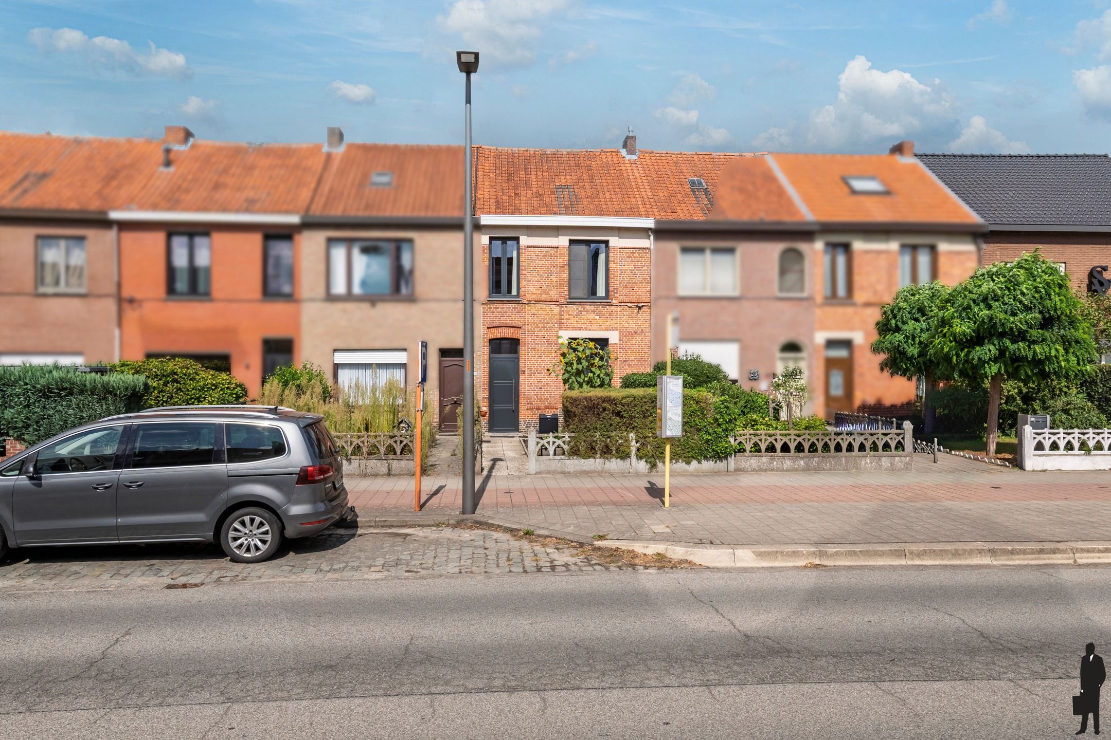 Uitstekende stadswoning met tuintje in Turnhout foto {{pictureIndex}}