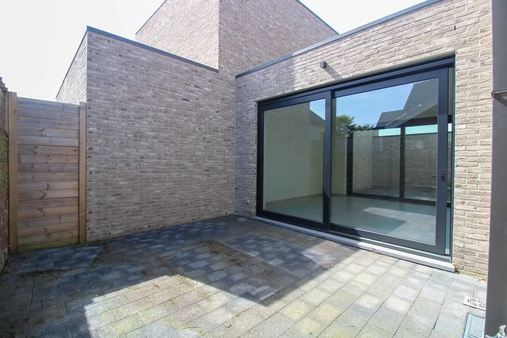 Instapklare patiowoning met 3 slaapkamers en 2 autostaanplaatsen in het rustige Uikhoven/Maasmechelen! foto 18
