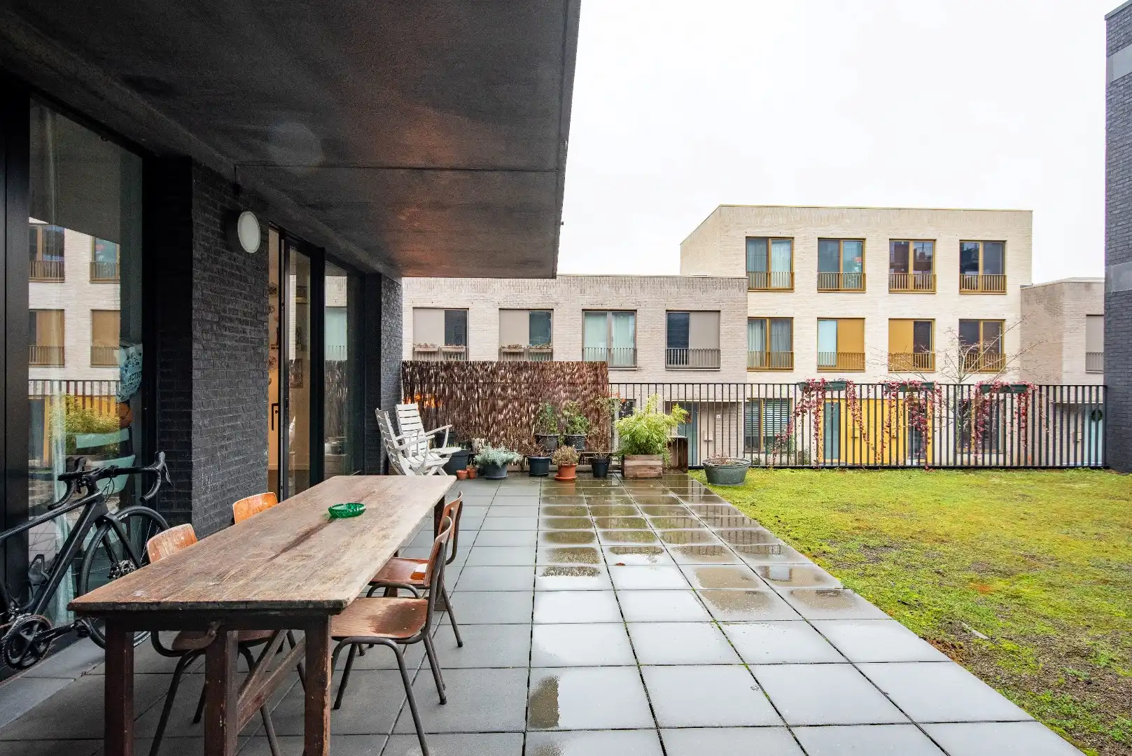 Nieuwbouw appartement op de 1ste verdieping met ruim terras foto 6
