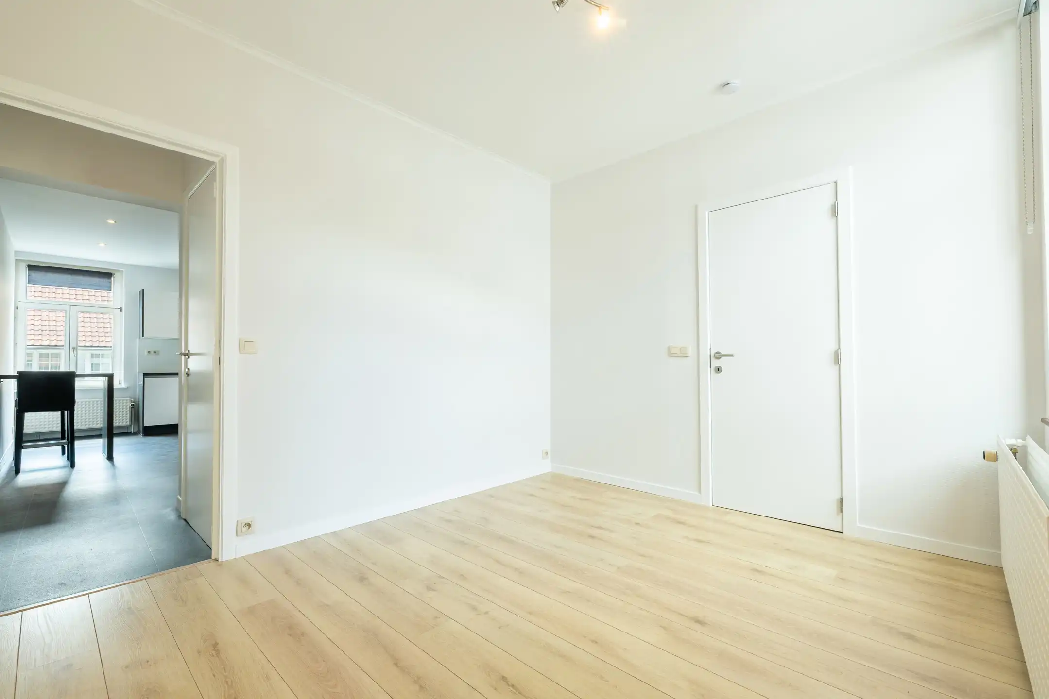  Lichte 2-kamerwoning in het centrum van Watermaal-Bosvoorde foto 4