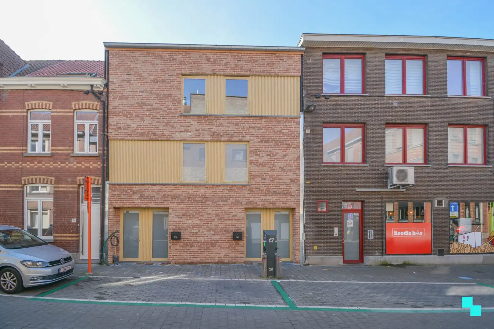 Stijlvolle hernieuwbouwwoning (BEN) met 2 slaapkamers - stadscentrum foto {{pictureIndex}}