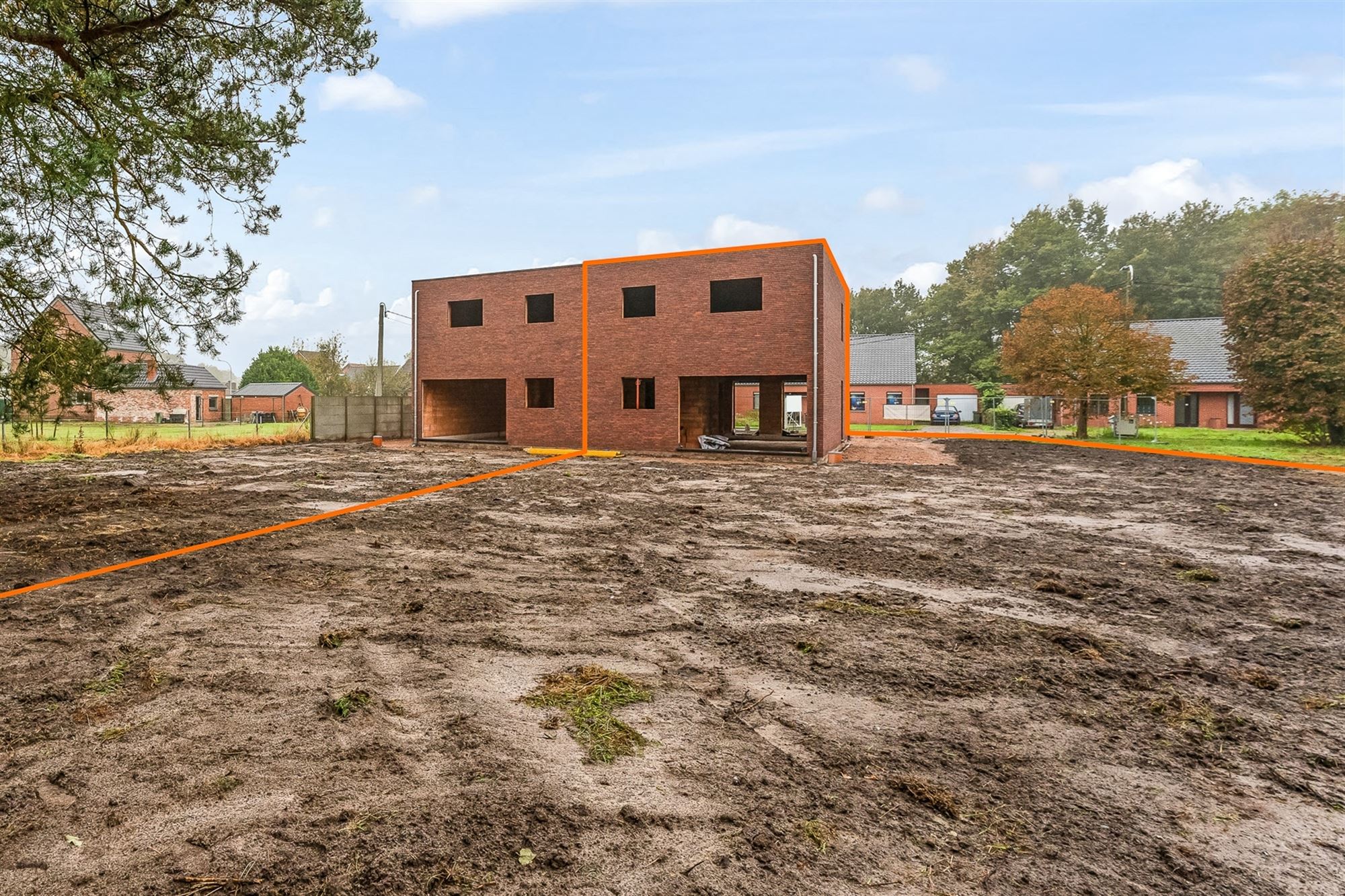 VOLLEDIG AFGEWERKTE NIEUWBOUWWONING IN DOODLOPENDE STRAAT foto 12