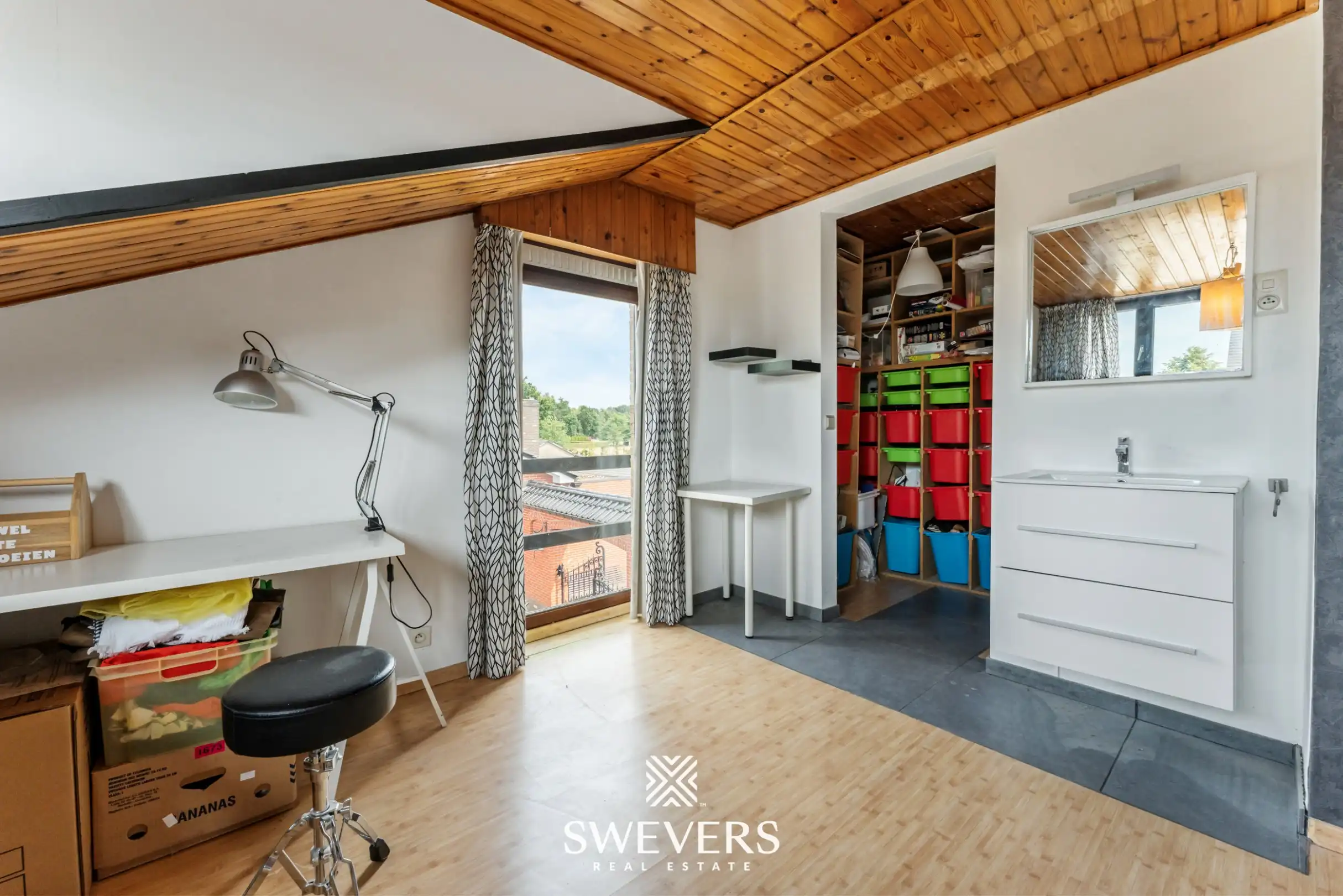 Uitzonderlijk ruime kangoeroewoning met 7 slpk te Hasselt foto 15