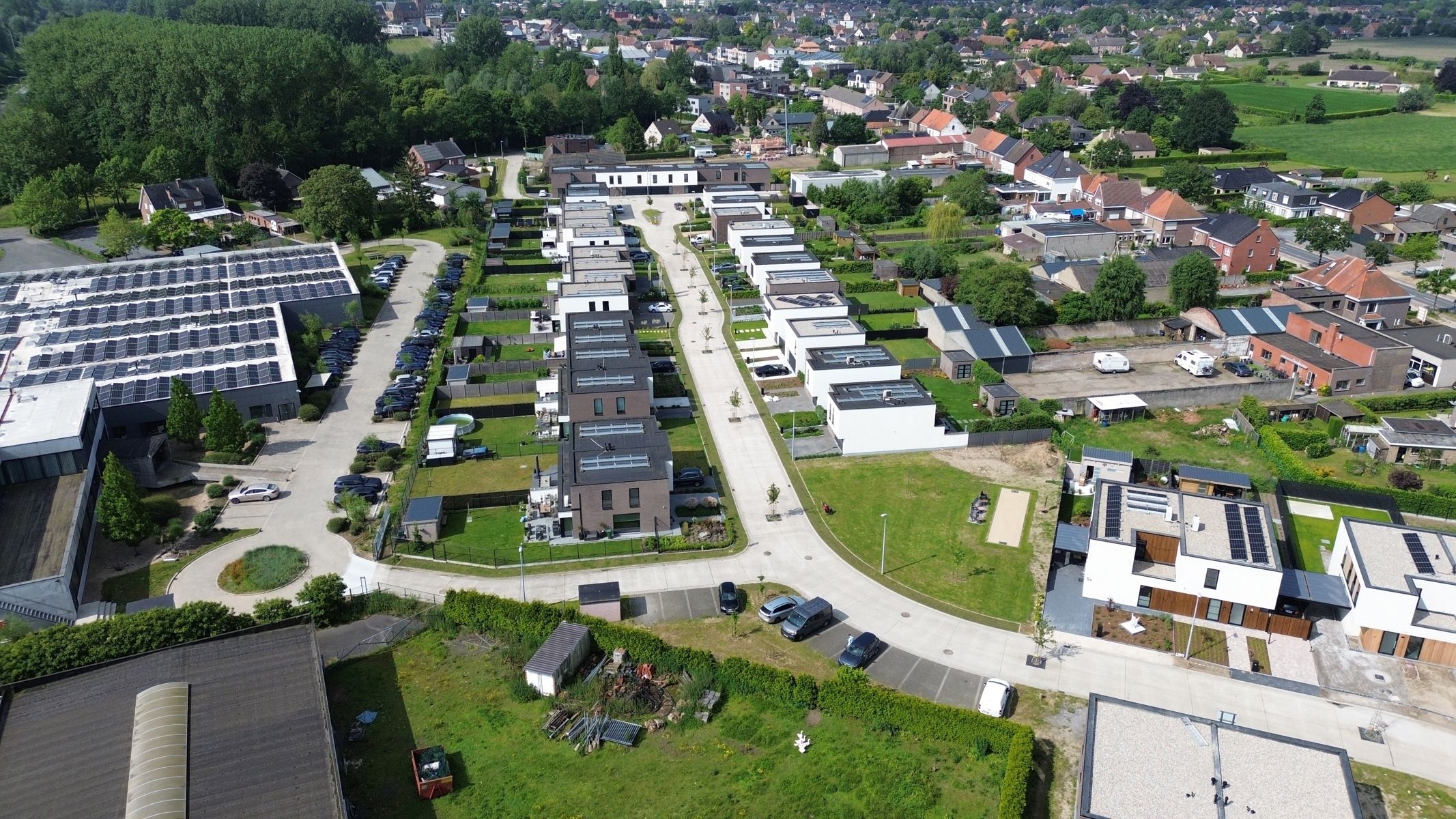 Moderne, halfopen woningen foto 10