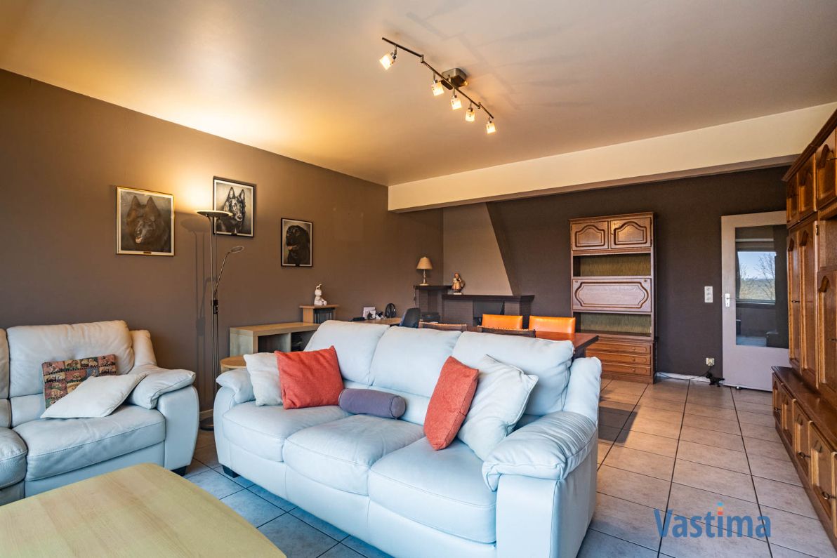 Instapklaar appartement met 2 slaapkamers en terras foto 2