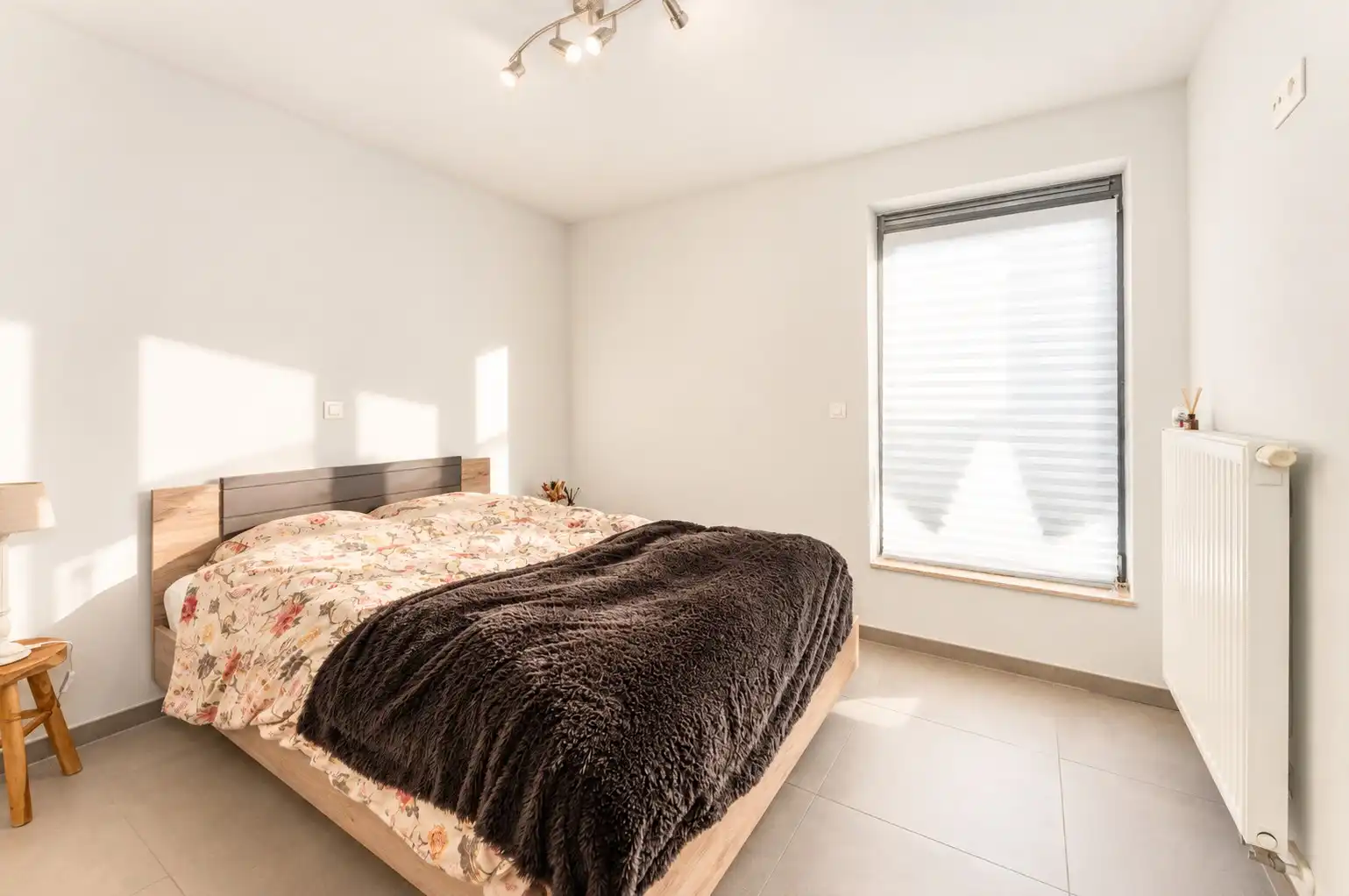 Goed onderhouden en energiezuinig 2-slaapkamerappartement aan station Aalter foto 7
