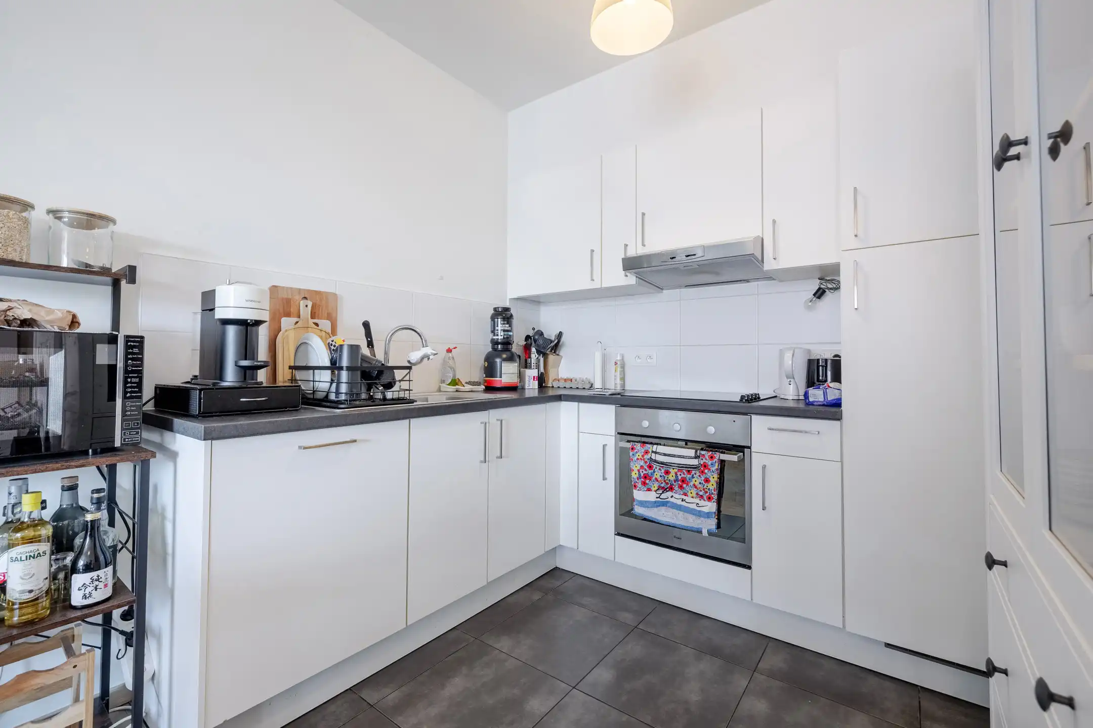 NATO - Appartement met 1 slaapkamer  + P foto 5